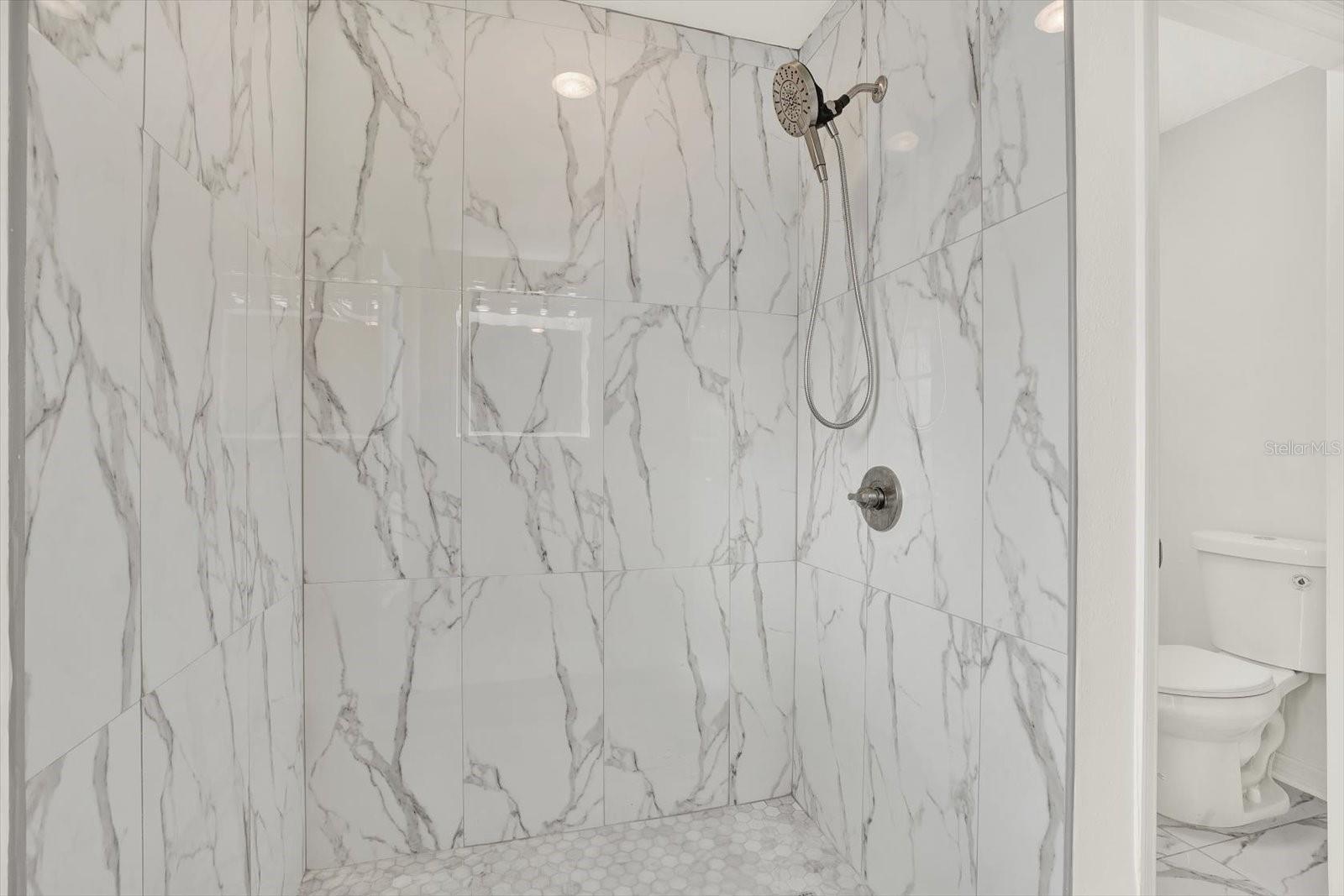 Image 17 of 21 For 1712 Elk Spring Drive