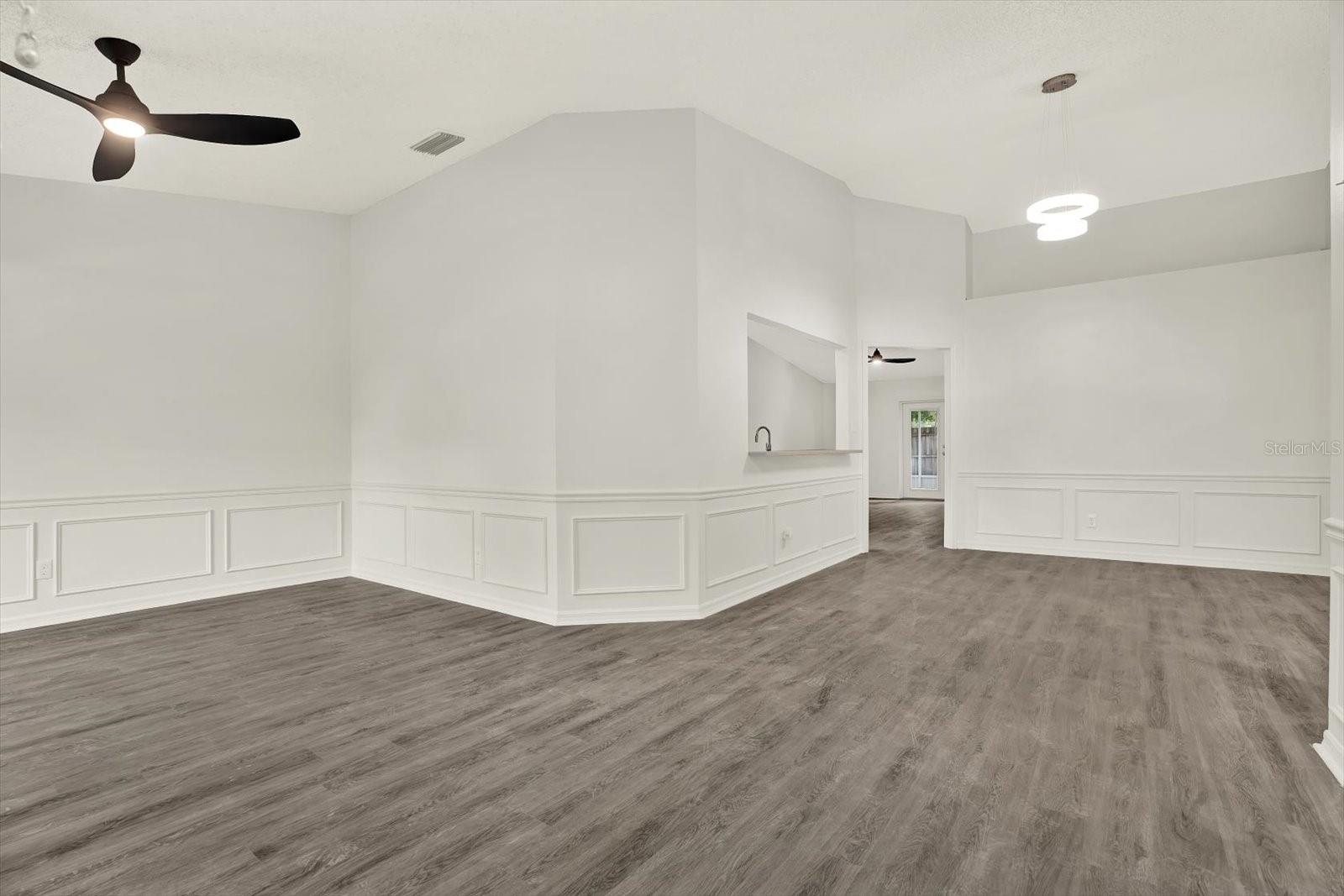 Image 4 of 21 For 1712 Elk Spring Drive