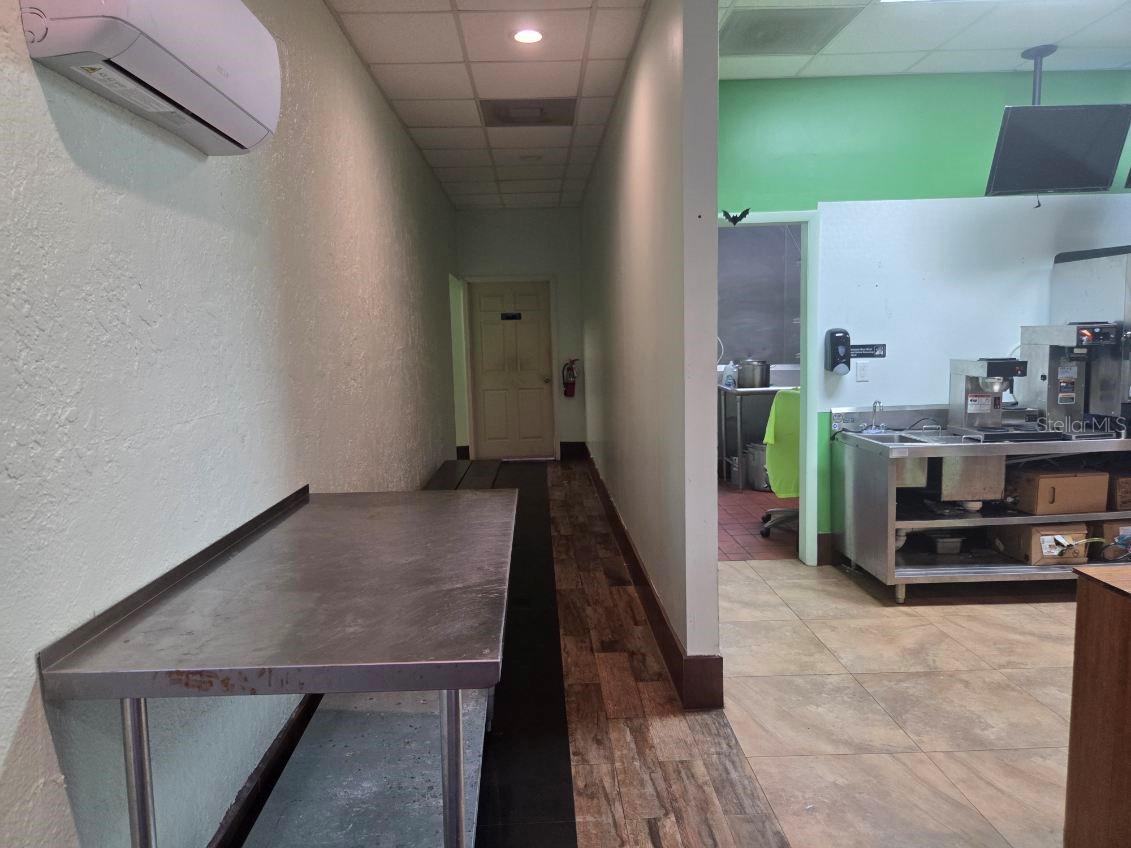 Image 12 of 36 For 38201 10th Avenue