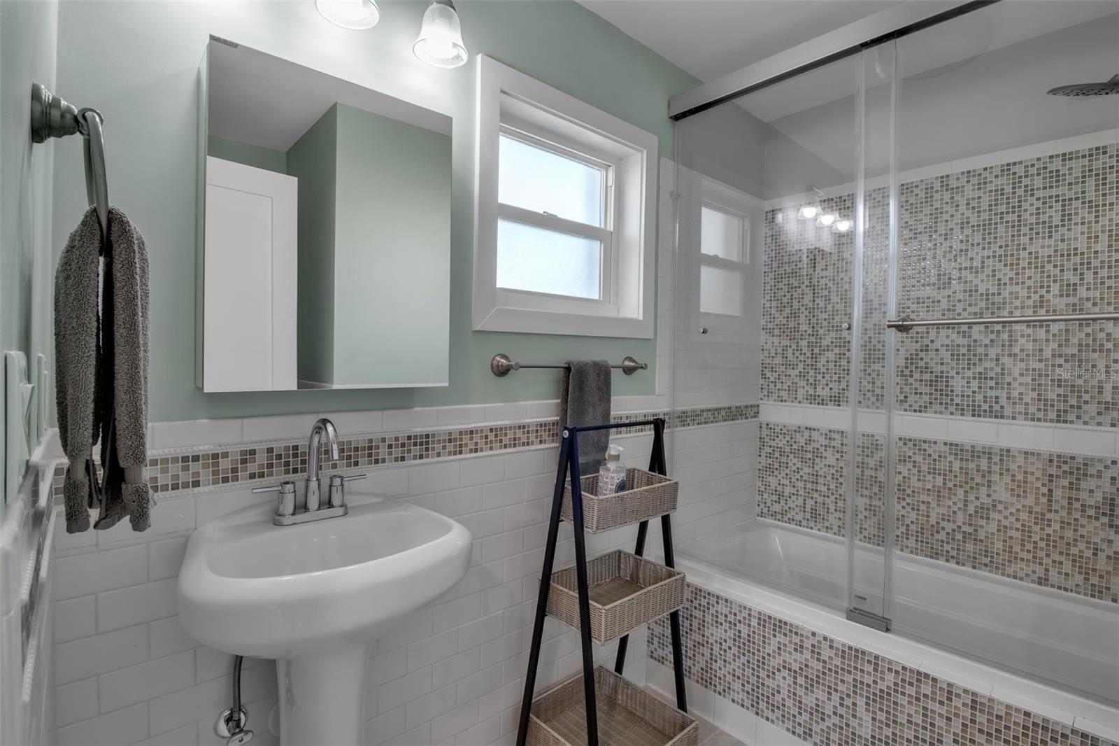 Image 14 of 29 For 713 Saint Judes Drive S 2