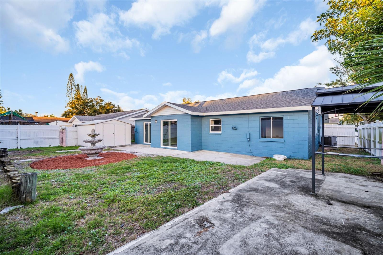 Image 29 of 37 For 12392 Cumberland Drive