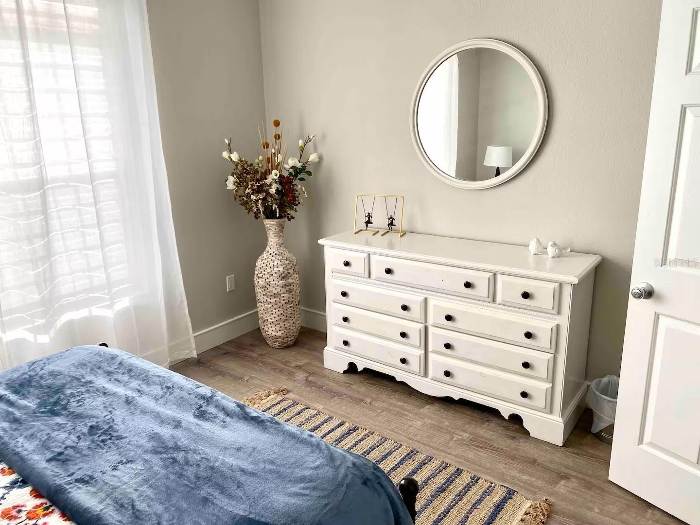 Image 10 of 26 For 1238 Missouri Avenue 103