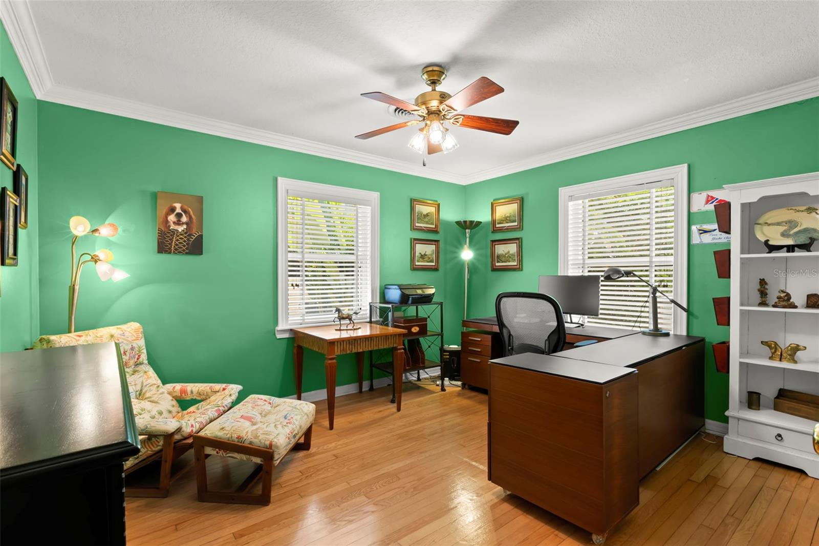 Image 40 of 68 For 1417 Beach Drive Ne