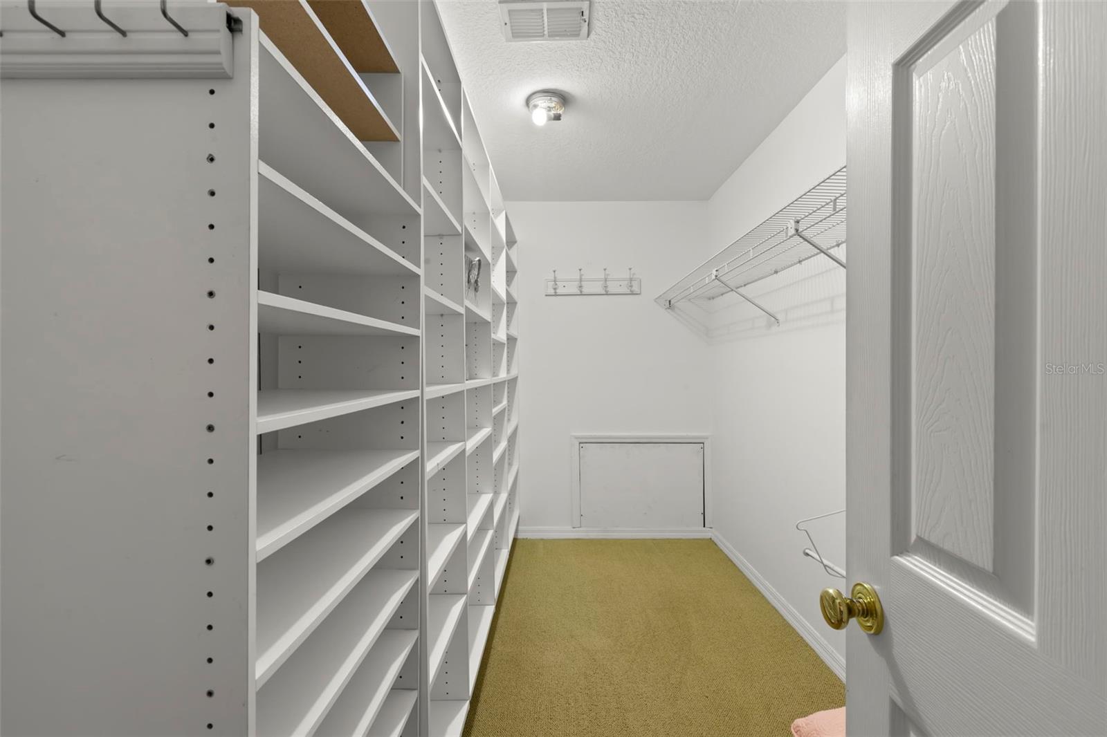 Image 53 of 68 For 1417 Beach Drive Ne