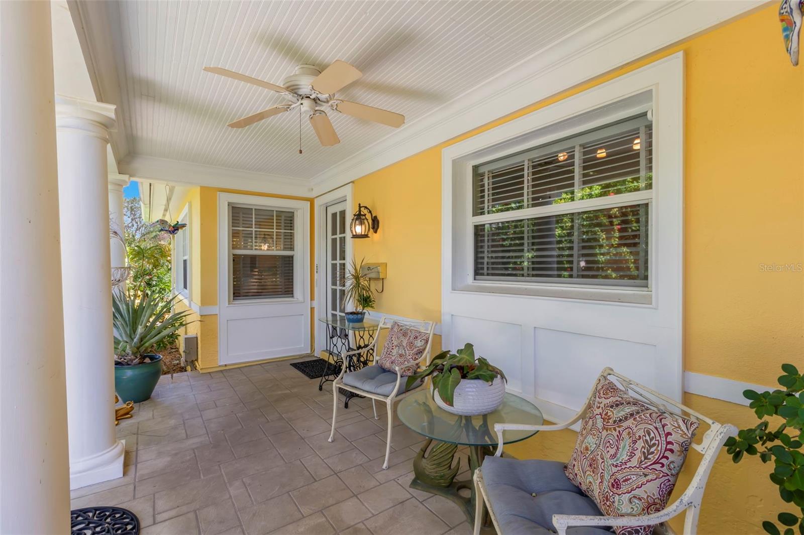 Image 6 of 68 For 1417 Beach Drive Ne