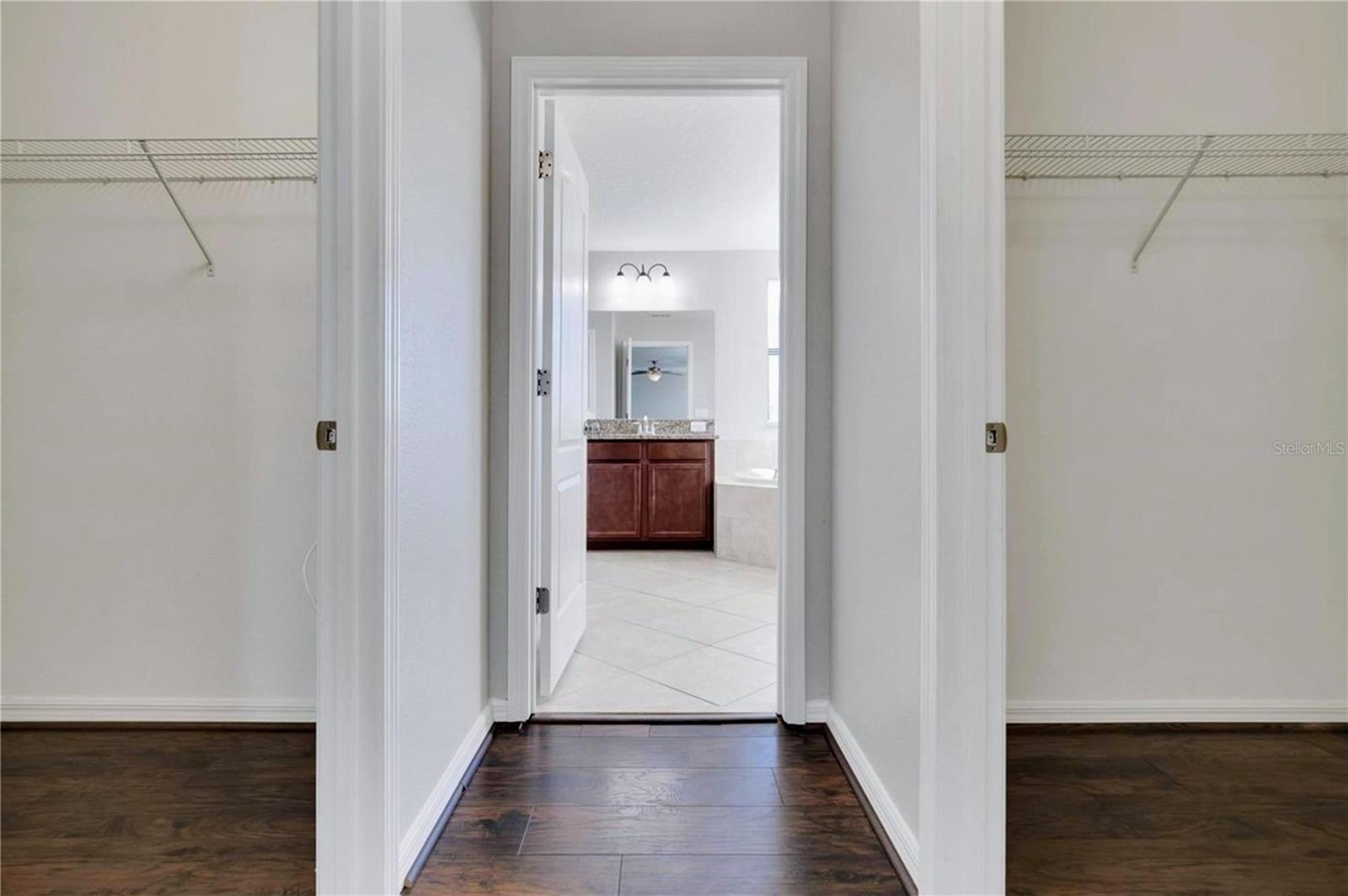 Image 27 of 44 For 11061 Little Blue Heron Dr