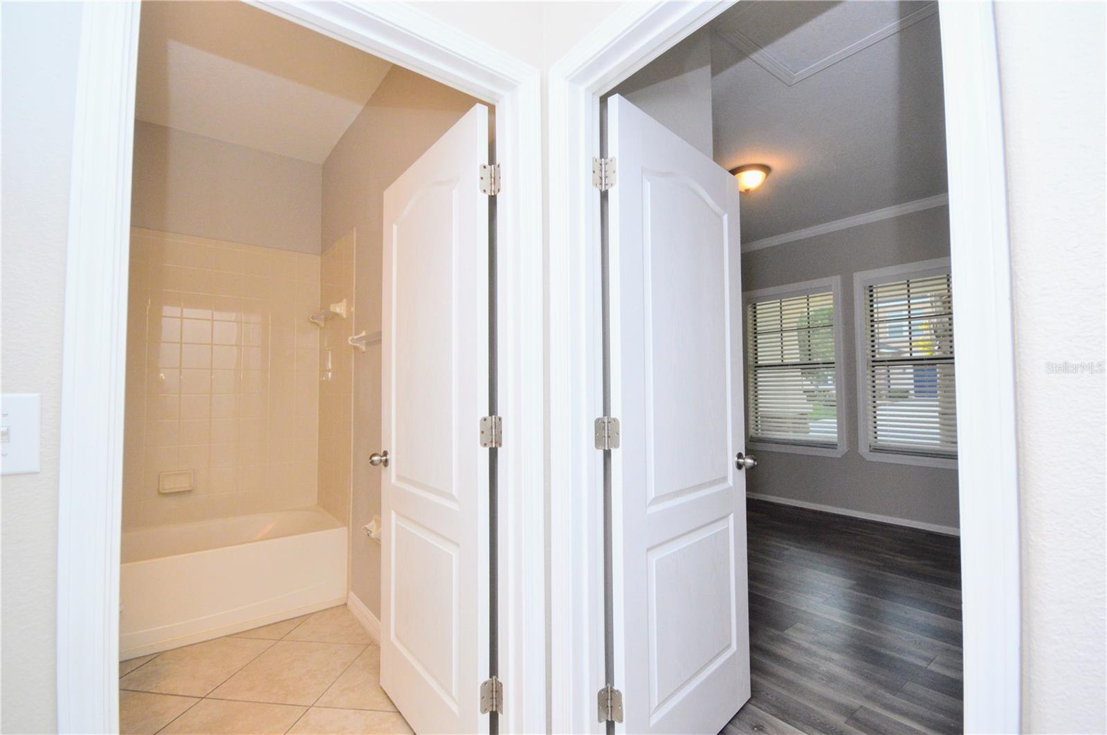 Image 35 of 44 For 11061 Little Blue Heron Dr