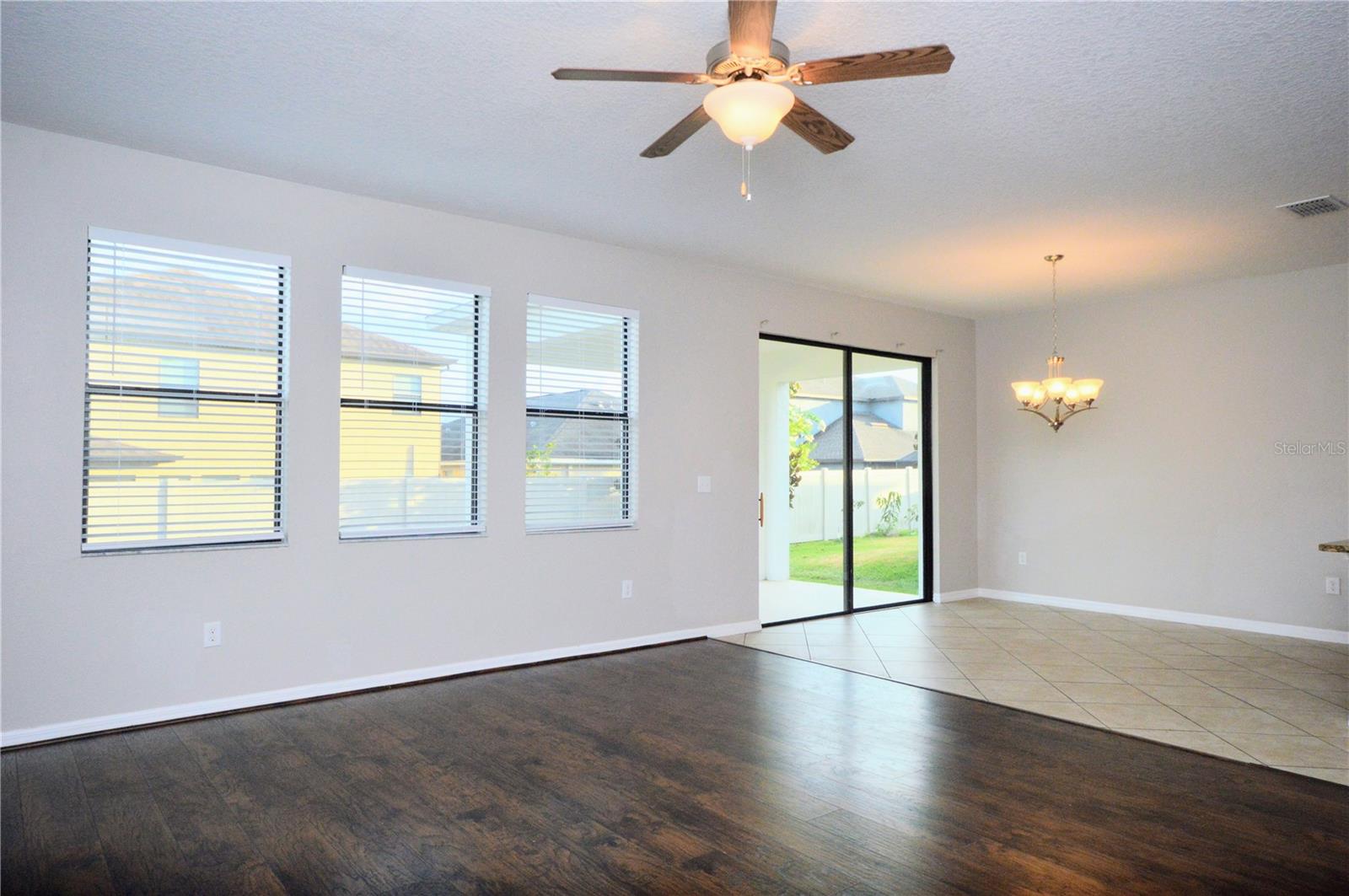 Image 7 of 44 For 11061 Little Blue Heron Dr