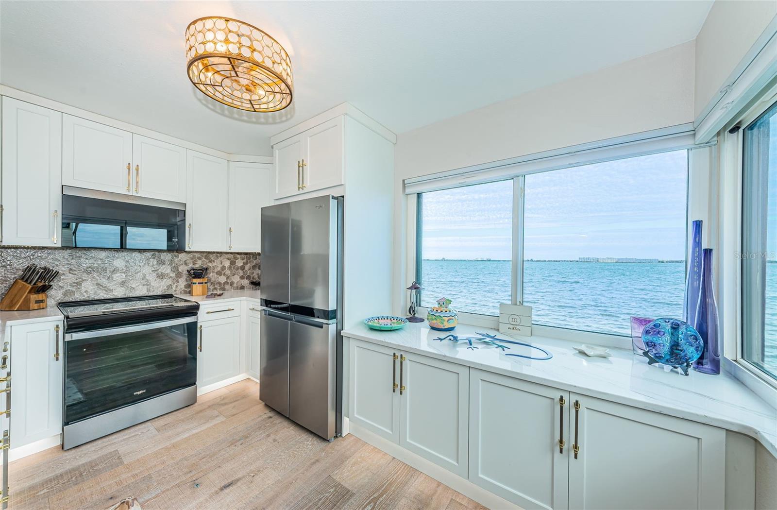 Image 10 of 39 For 5633 Puerta Del Sol Boulevard S 103