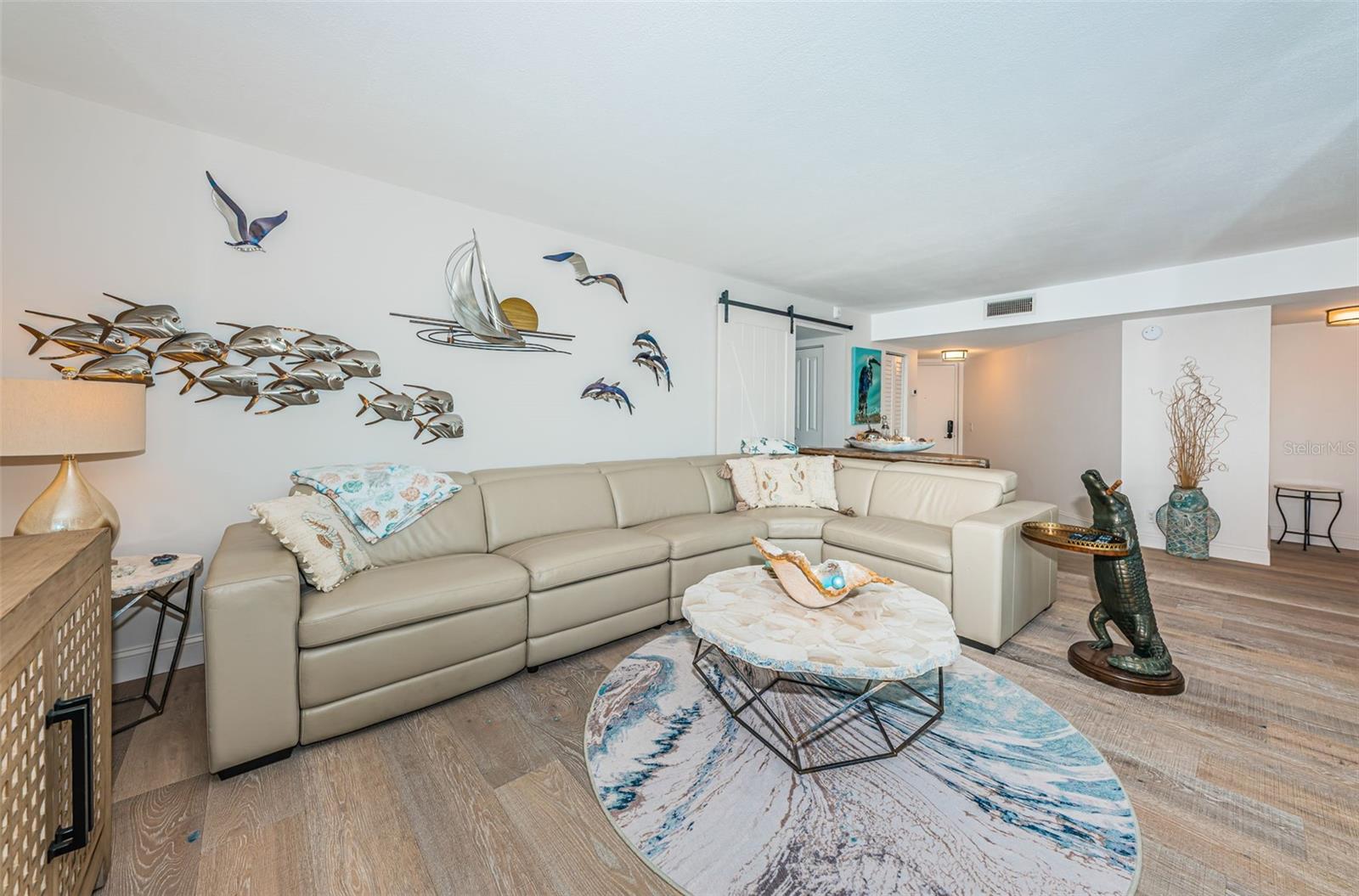 Image 14 of 39 For 5633 Puerta Del Sol Boulevard S 103