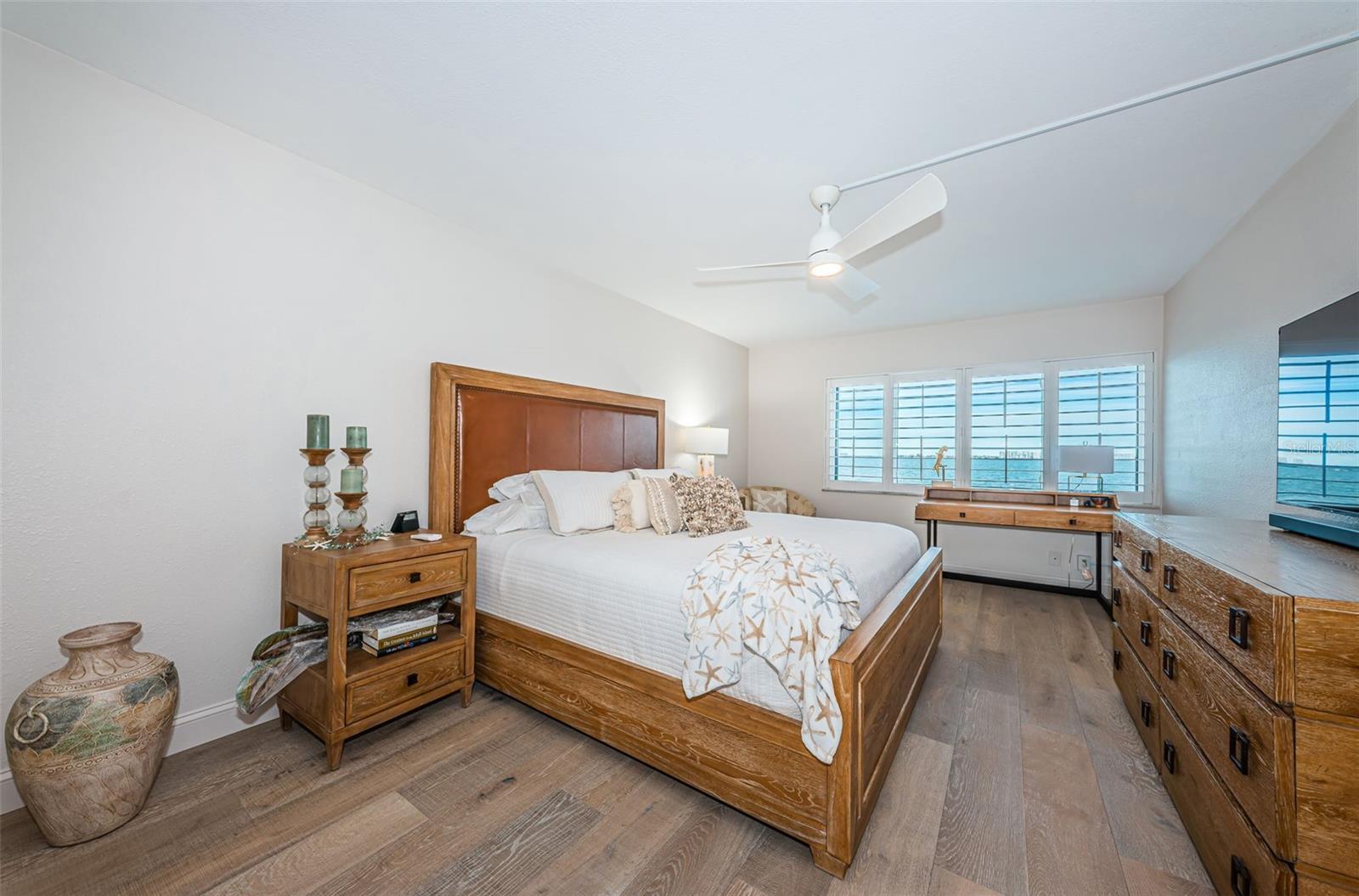 Image 15 of 39 For 5633 Puerta Del Sol Boulevard S 103