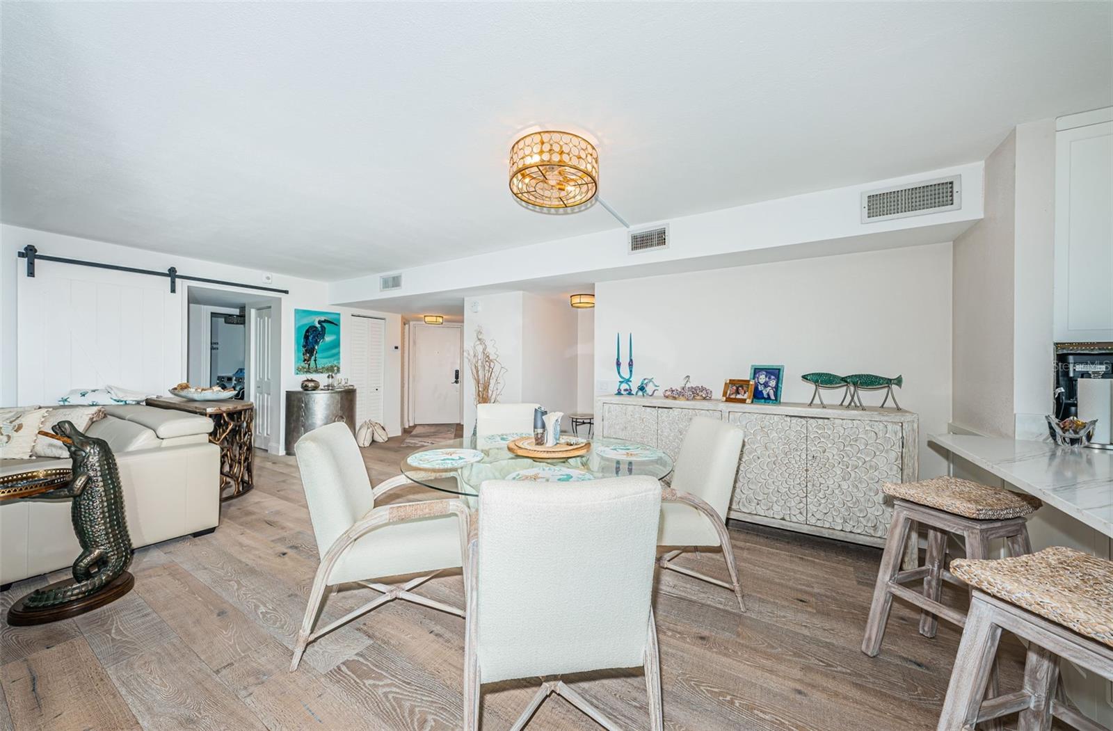 Image 5 of 39 For 5633 Puerta Del Sol Boulevard S 103