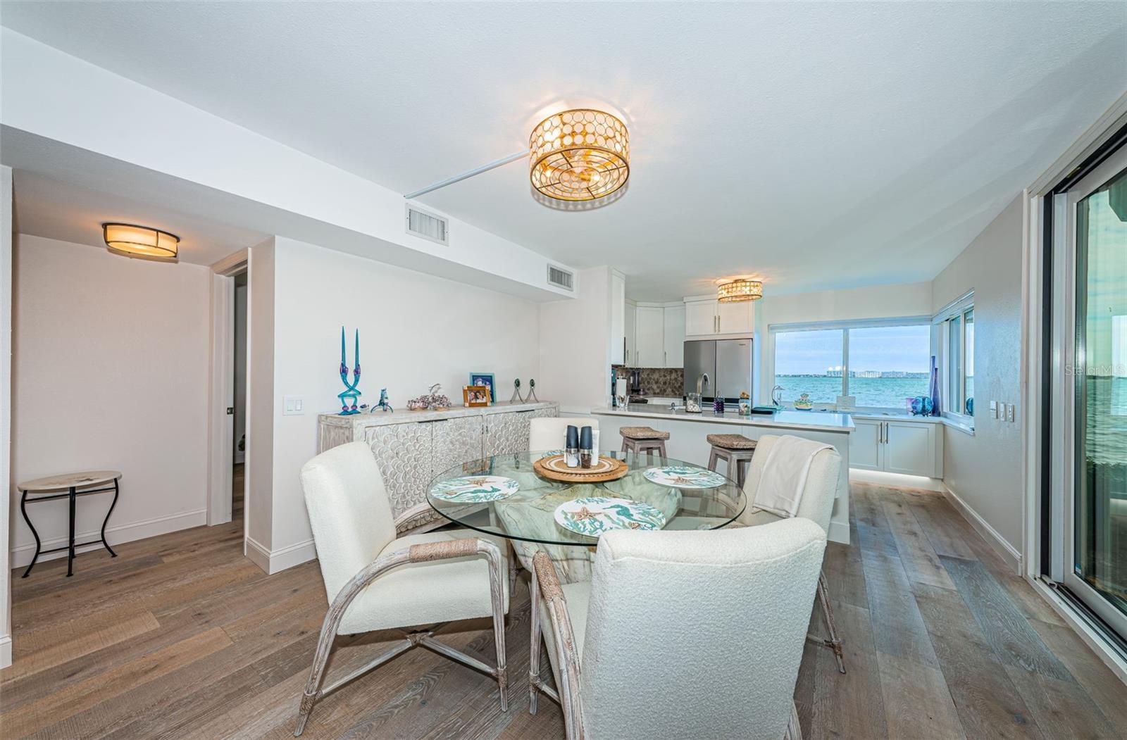 Image 6 of 39 For 5633 Puerta Del Sol Boulevard S 103