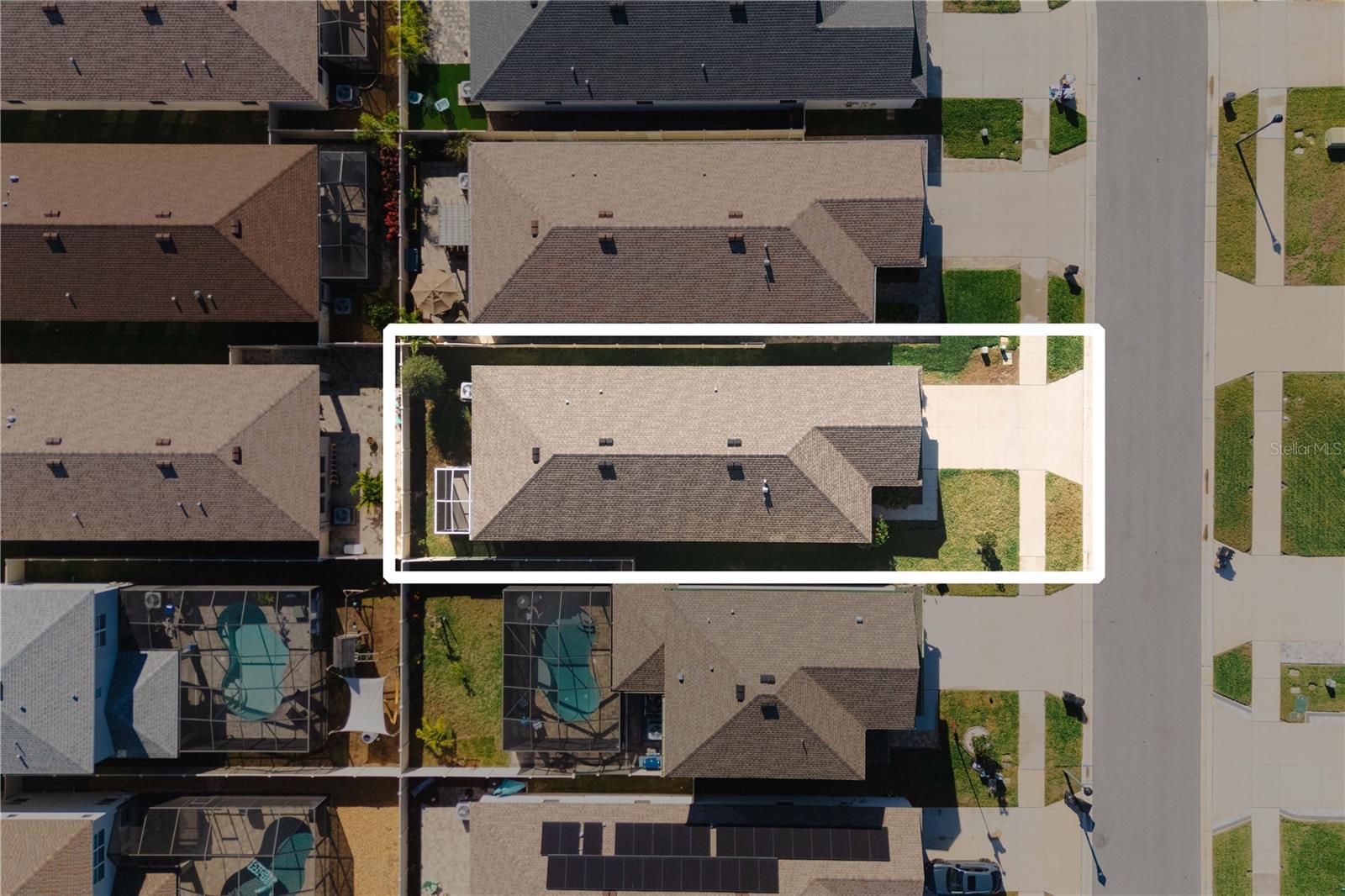 Image 28 of 35 For 1556 River Circle