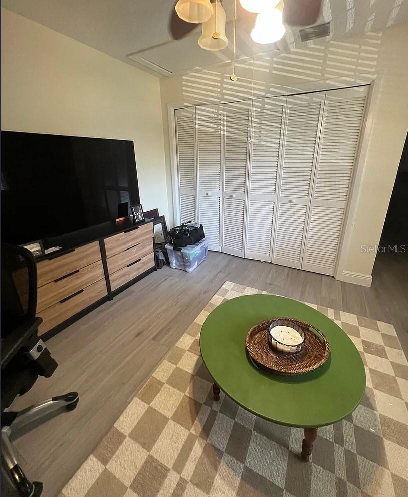 Image 16 of 19 For 3410 Palmira Avenue B