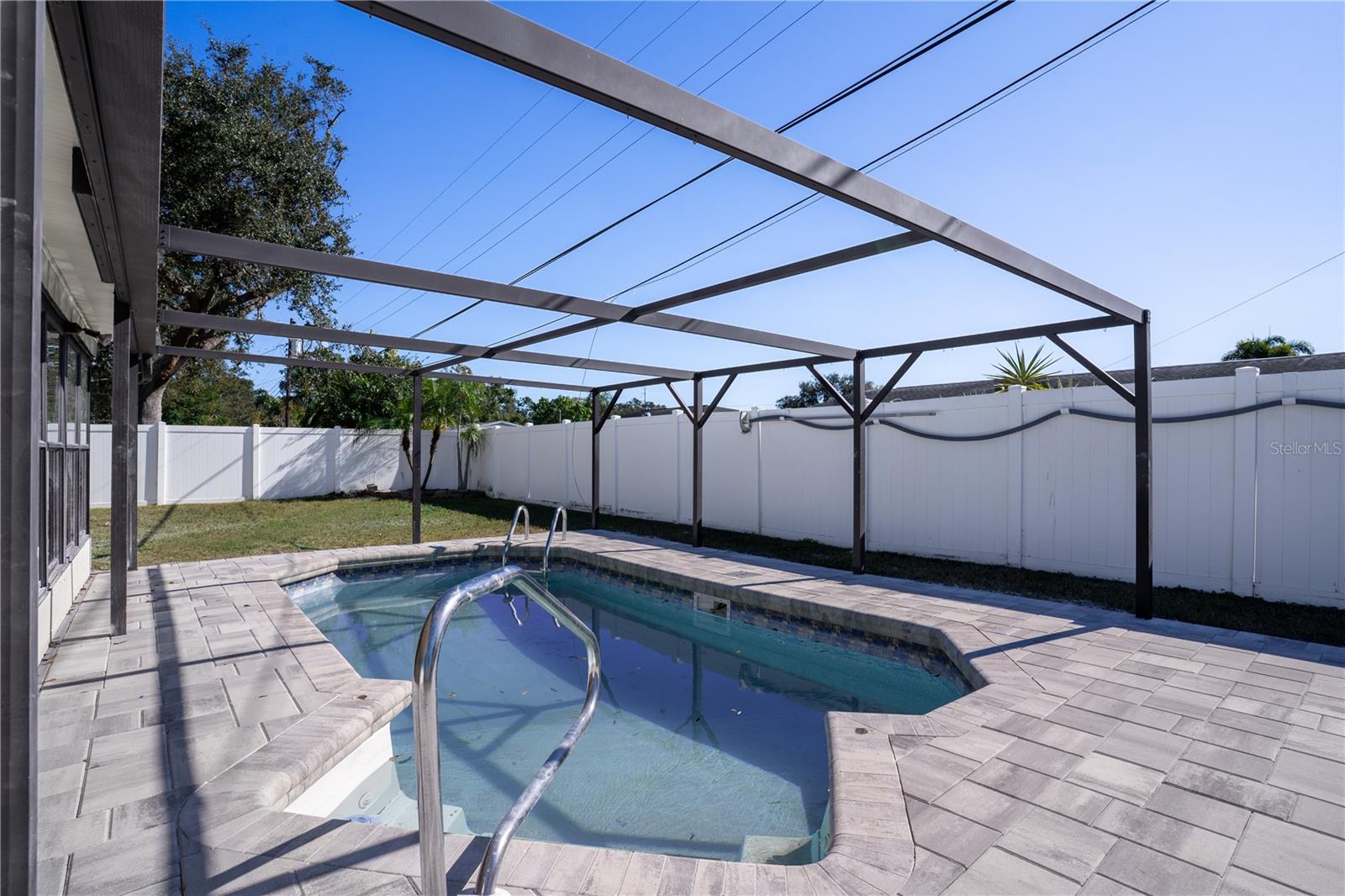 Image 24 of 34 For 1132 76th Avenue N