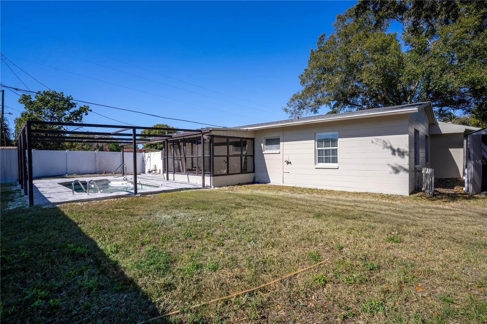 Image 26 of 34 For 1132 76th Avenue N