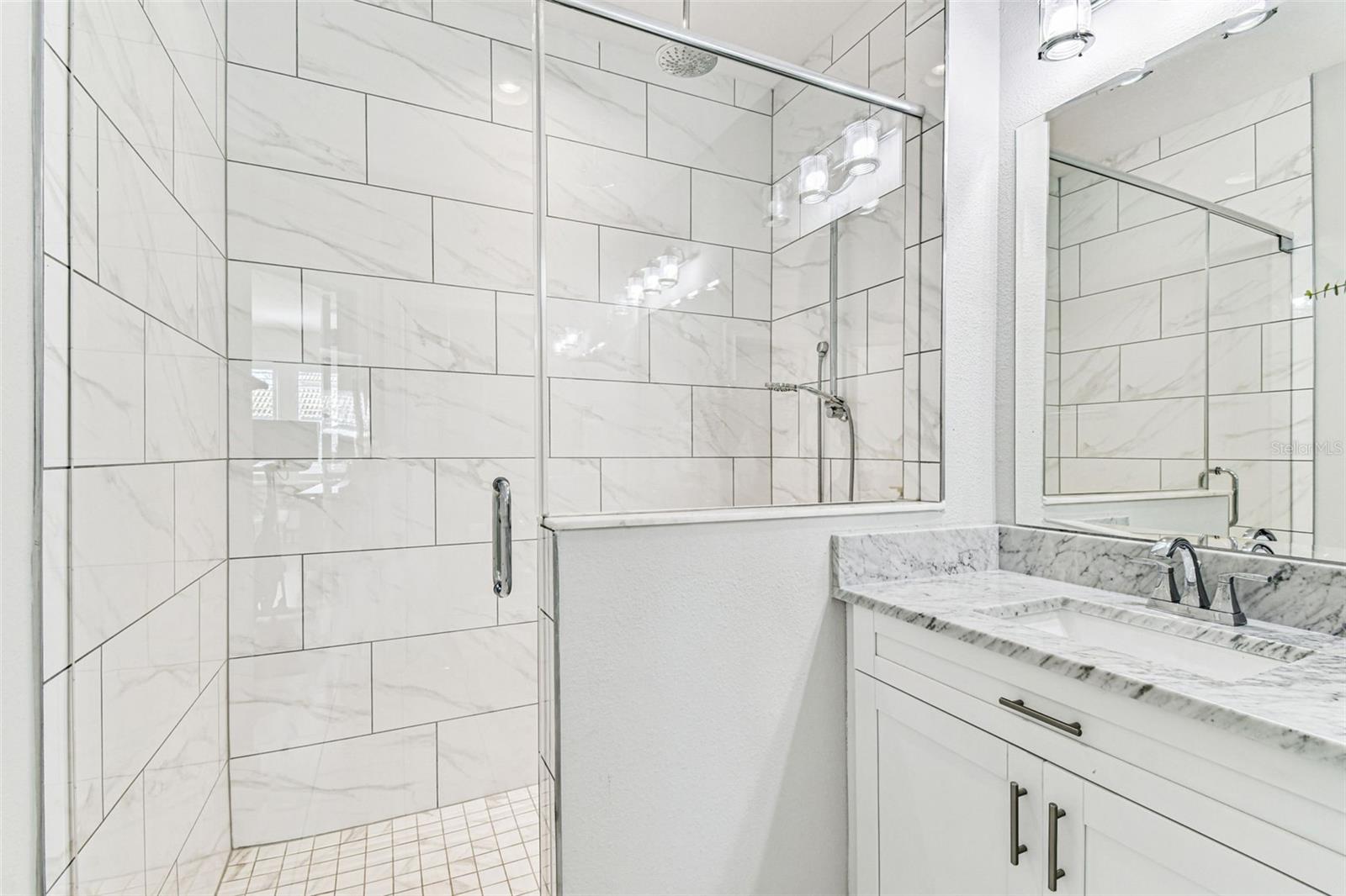 Image 23 of 39 For 3816 Horatio Street 2