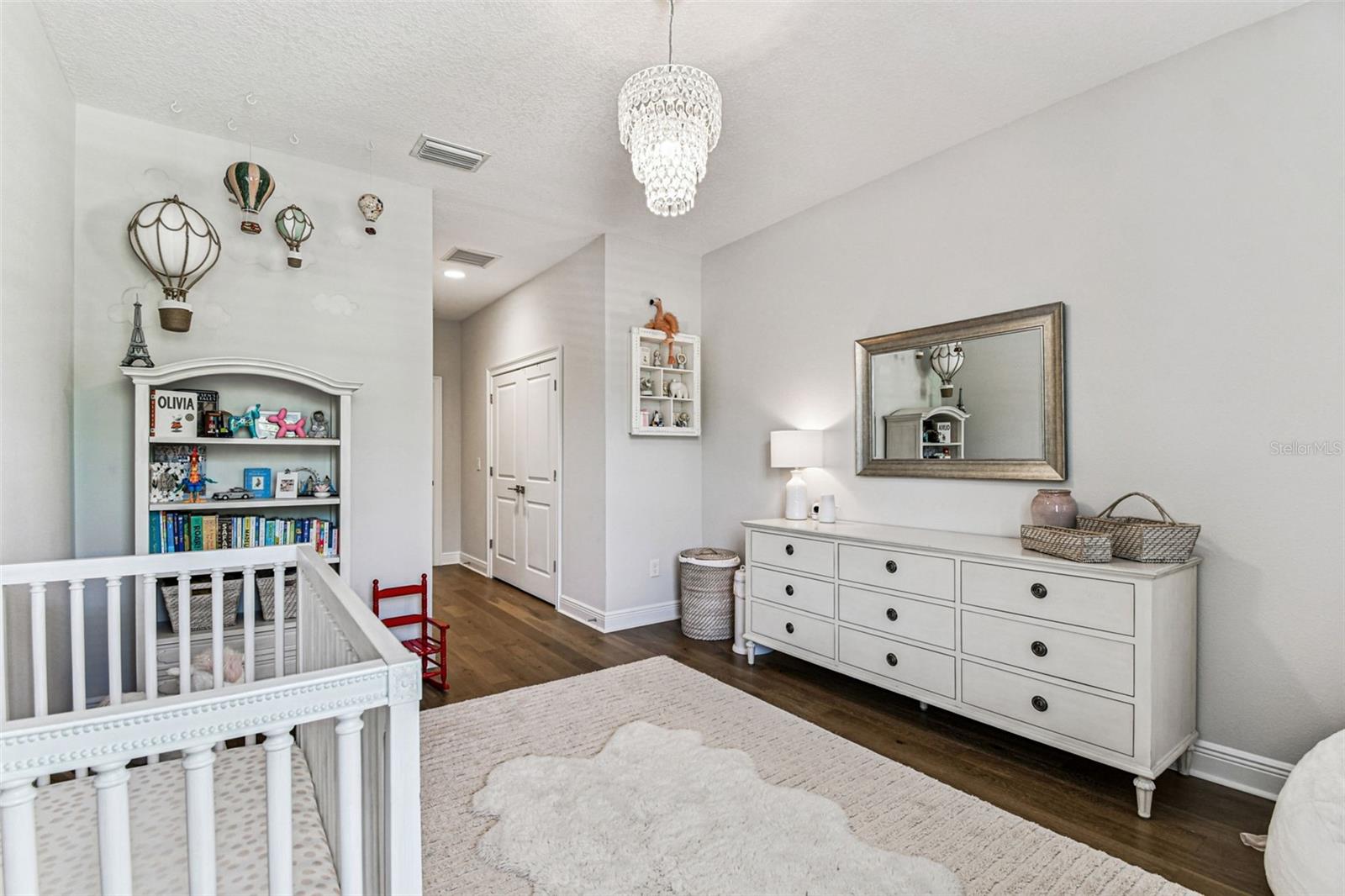 Image 27 of 39 For 3816 Horatio Street 2