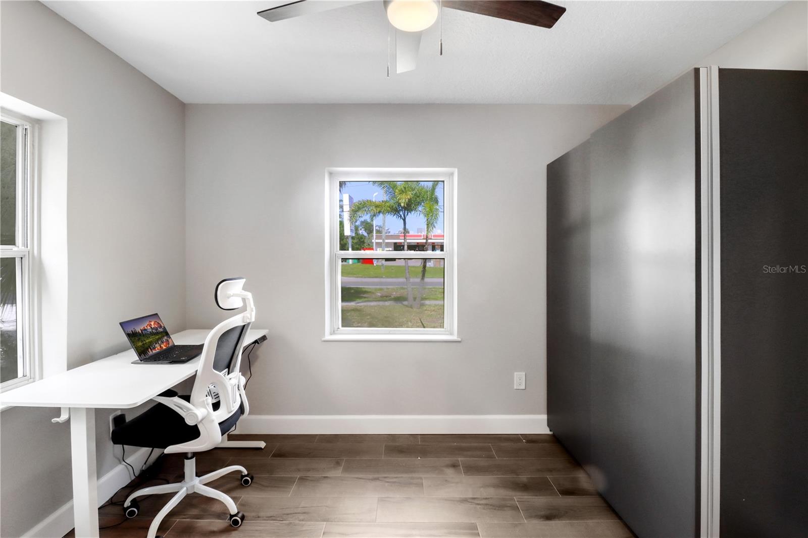 Image 13 of 21 For 4018 West Shore Boulevard