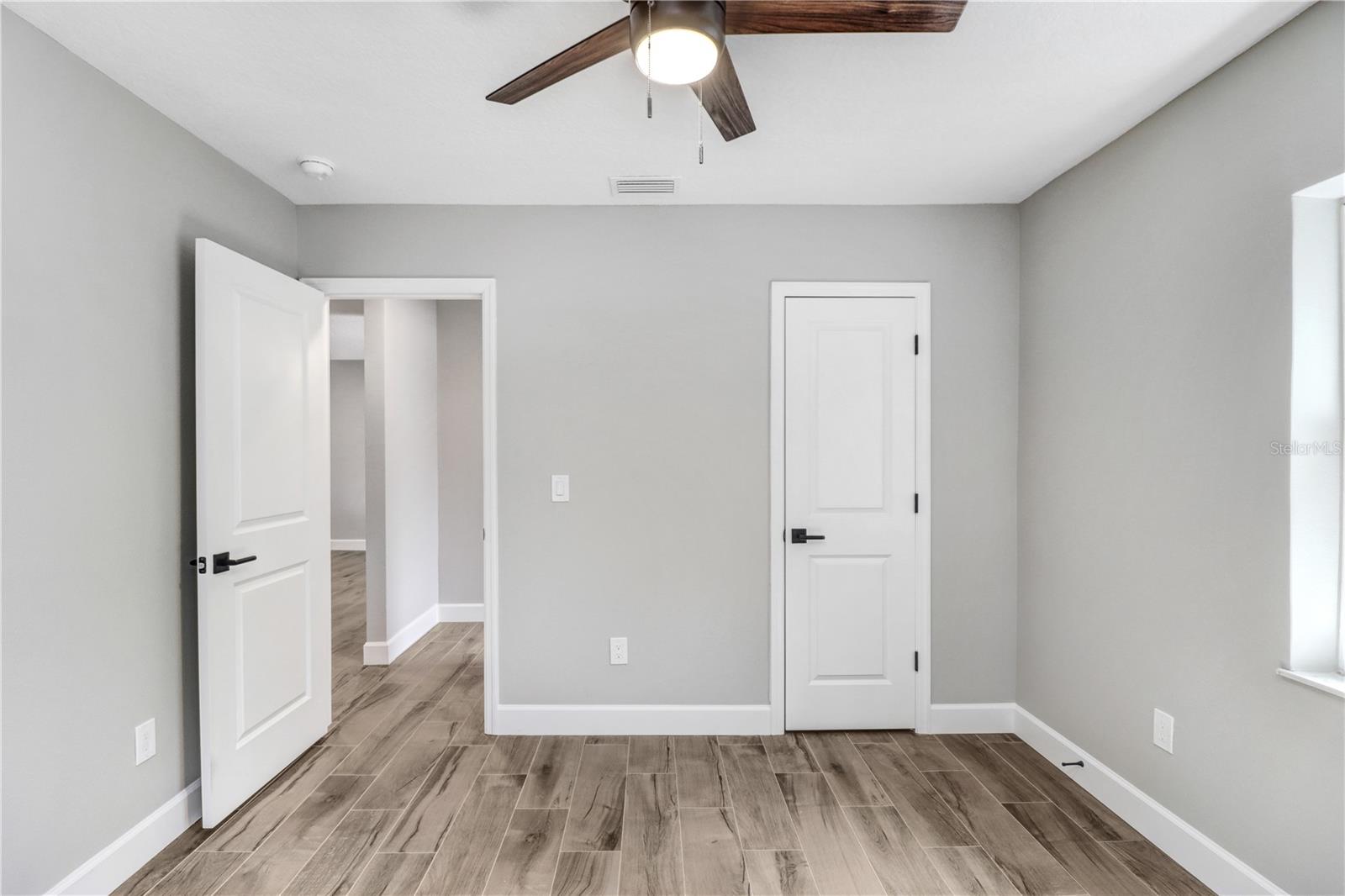 Image 15 of 21 For 4018 West Shore Boulevard