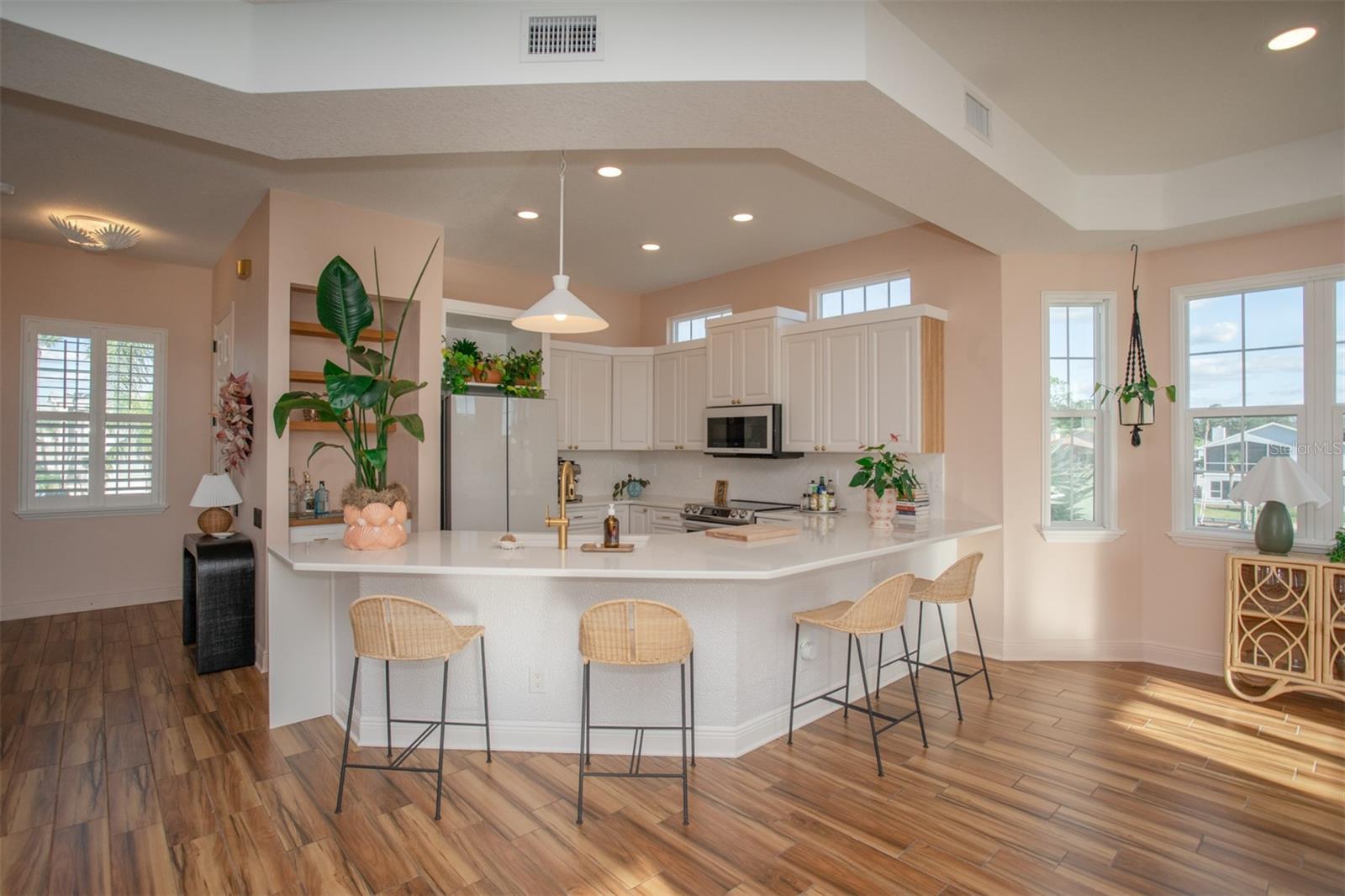 Image 11 of 61 For 6109 Bayside Drive