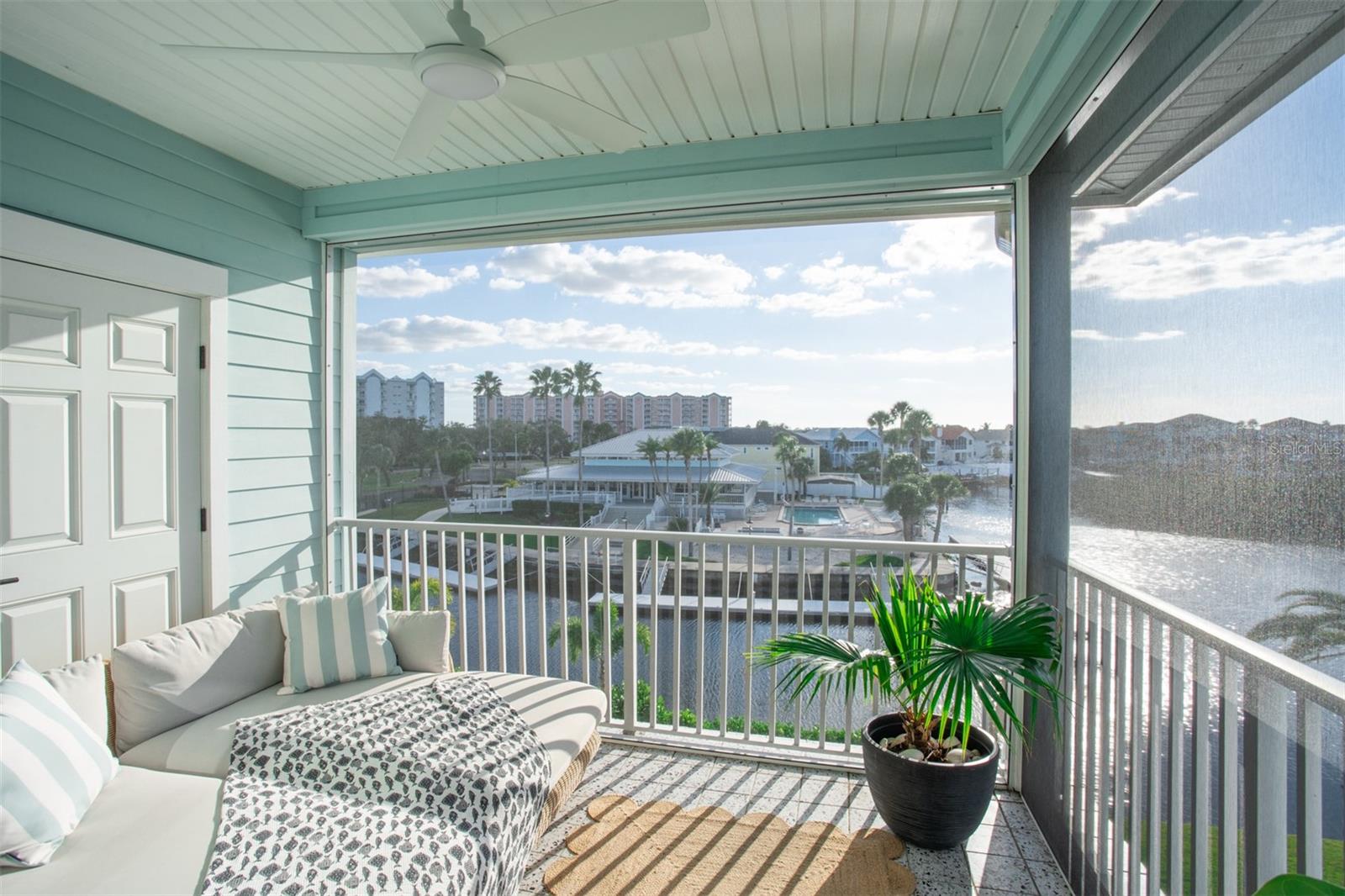 Image 28 of 61 For 6109 Bayside Drive