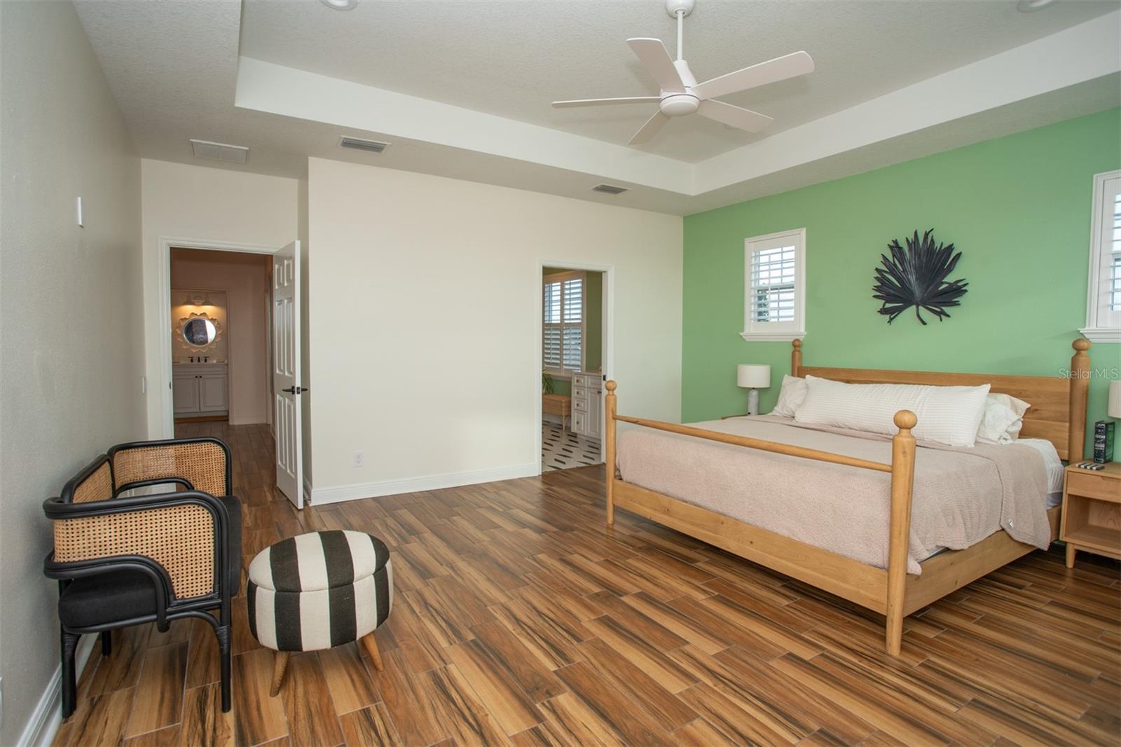 Image 29 of 61 For 6109 Bayside Drive