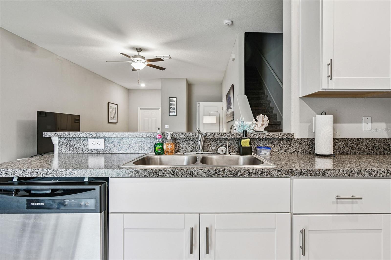 Image 12 of 54 For 4415 Globe Thistle Drive