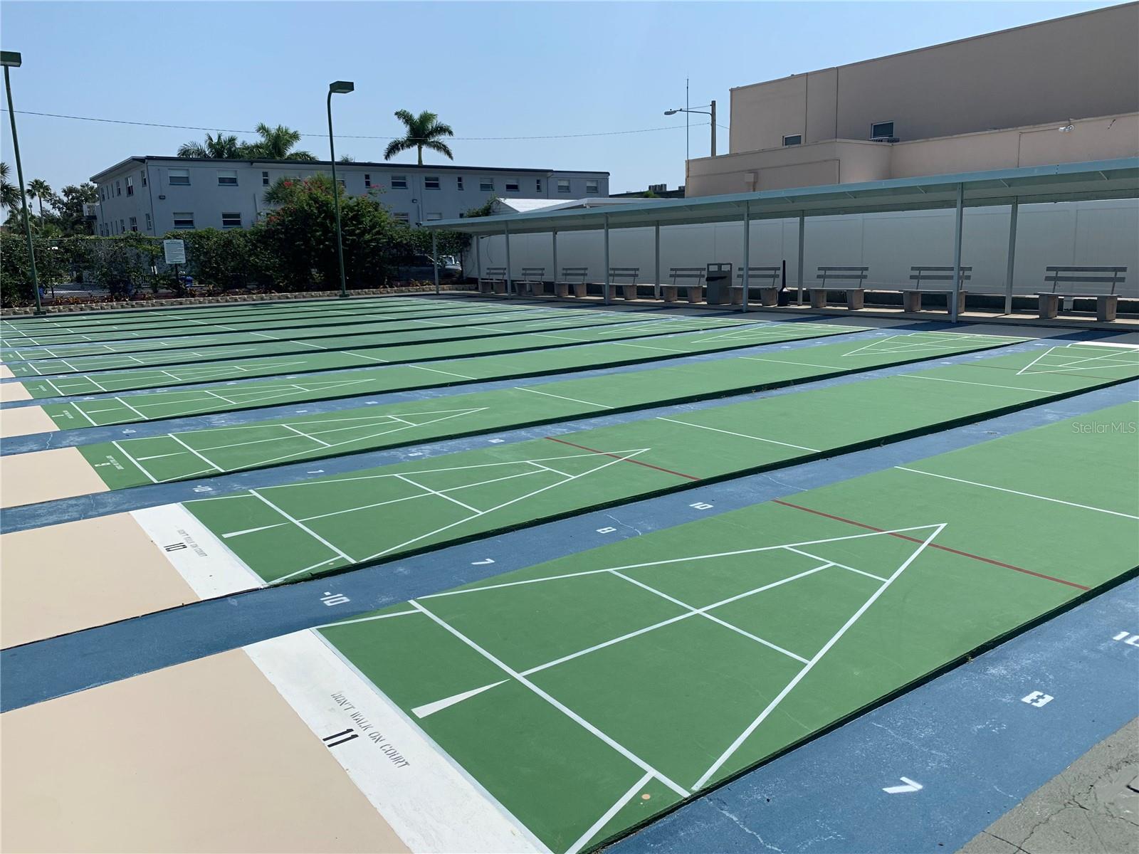 Image 59 of 71 For 5980 Shore Boulevard S 111