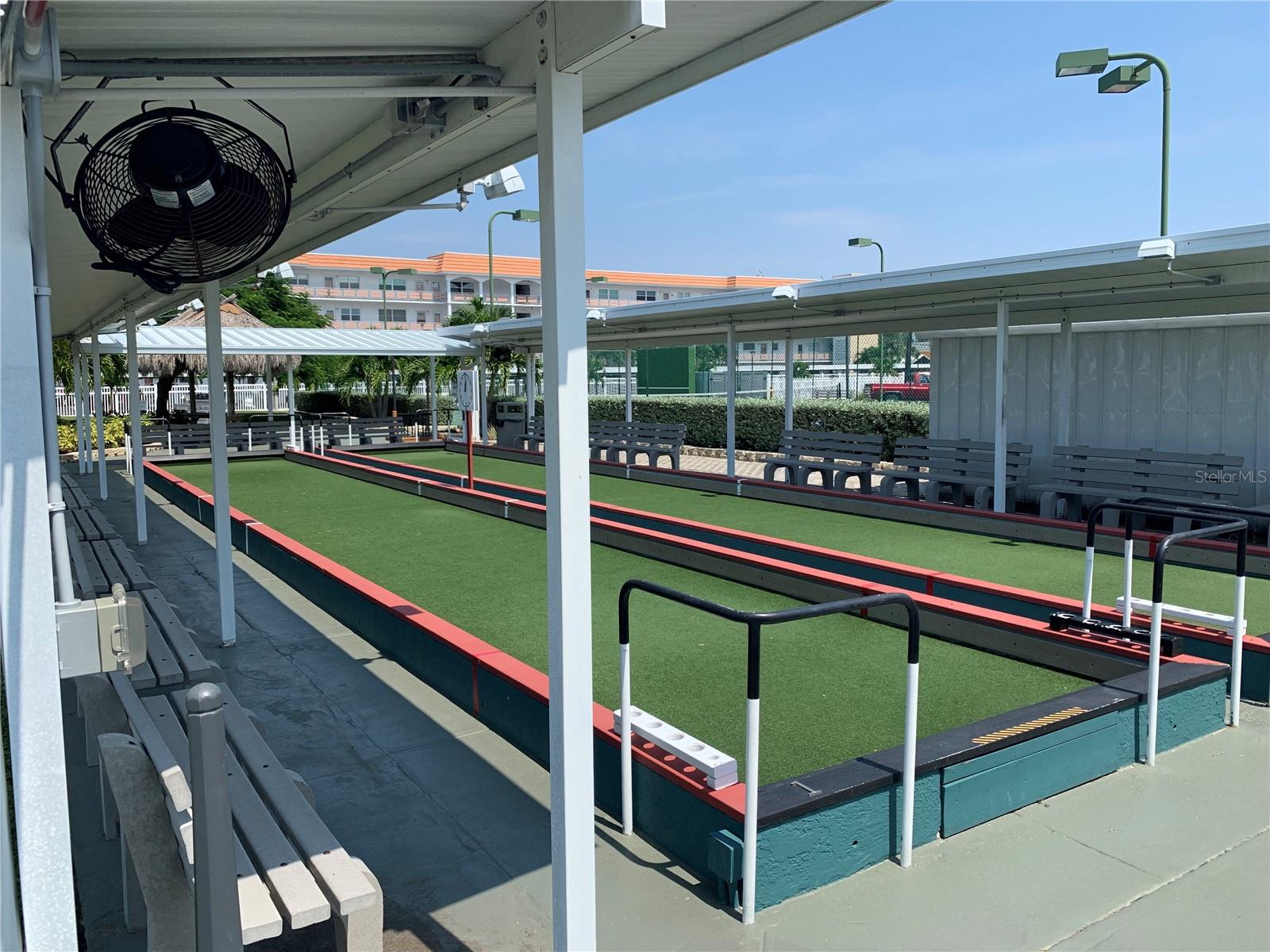 Image 60 of 71 For 5980 Shore Boulevard S 111