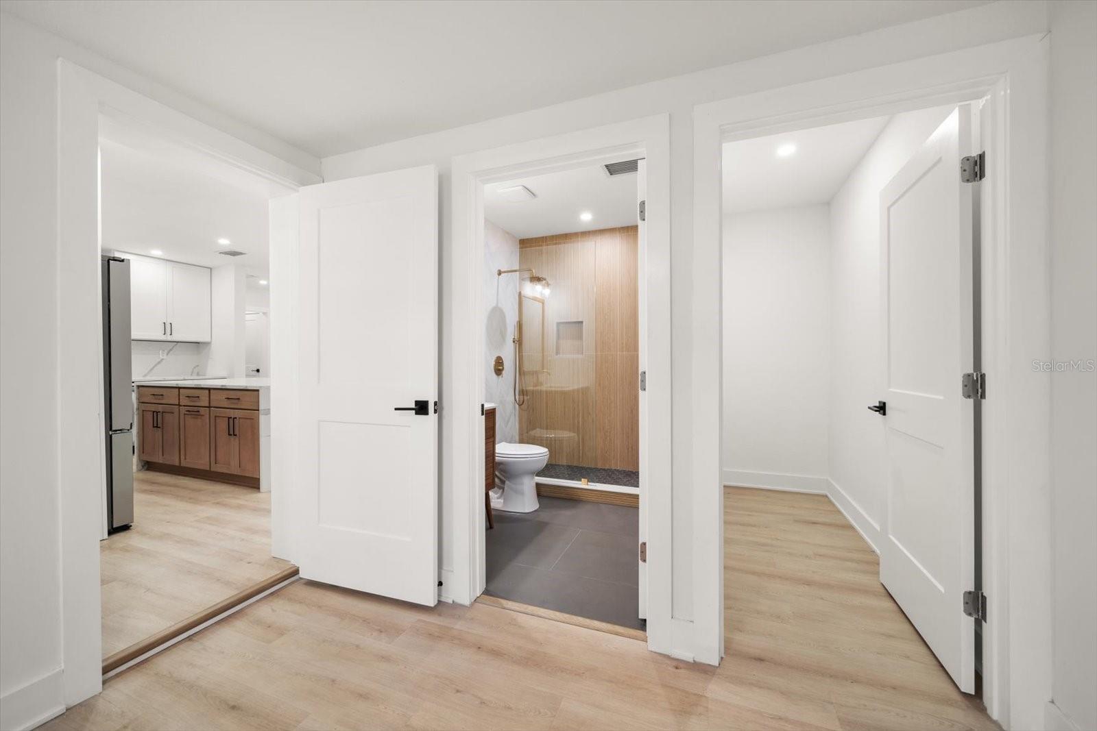 Image 14 of 26 For 315 31st Street W