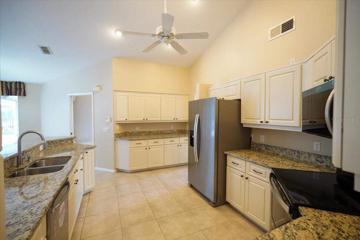 Image 9 of 66 For 29 Linder Circle