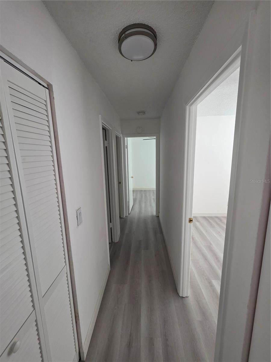 Image 12 of 27 For 7981 Smoketree Court