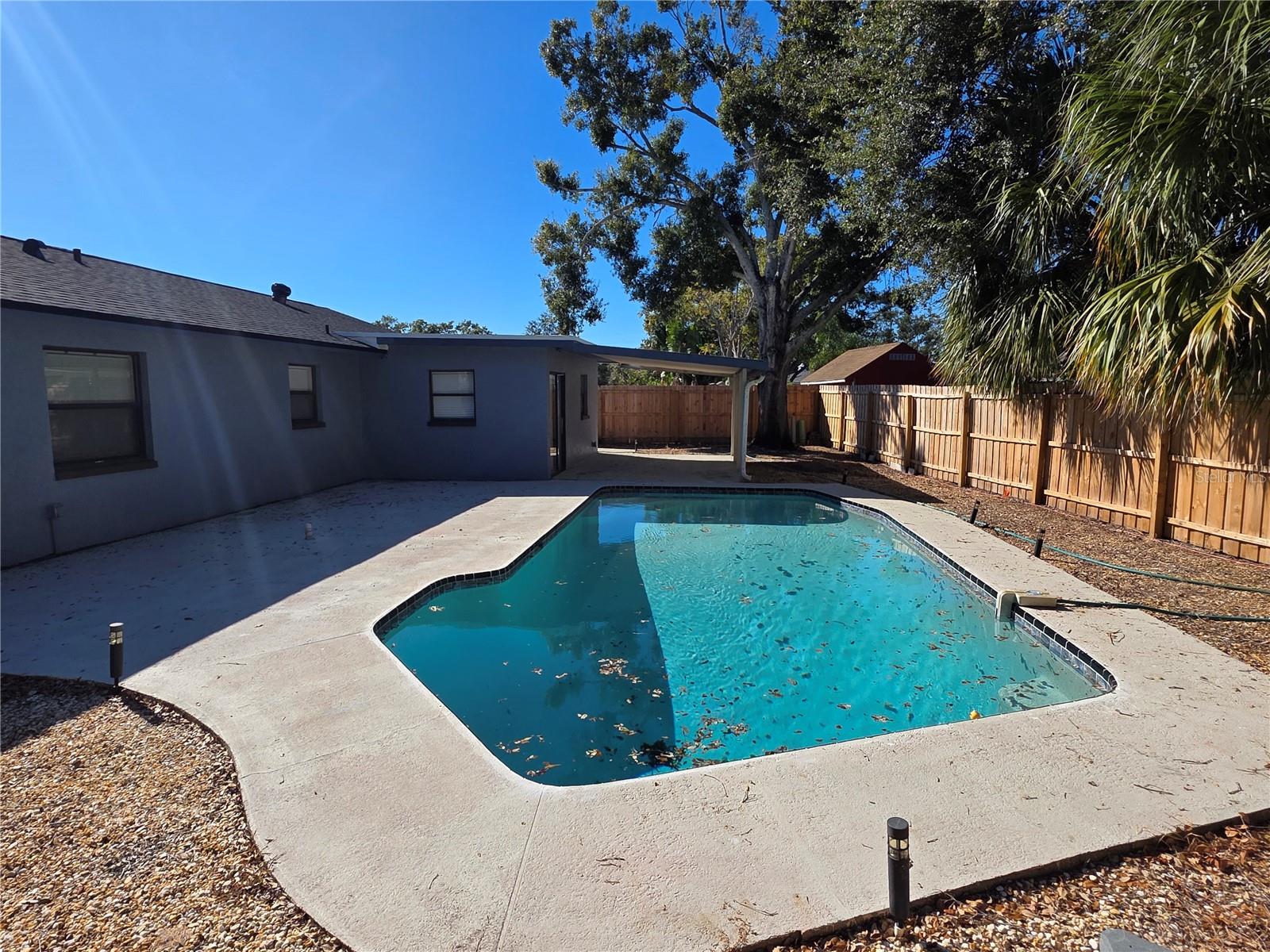 Image 26 of 27 For 7981 Smoketree Court