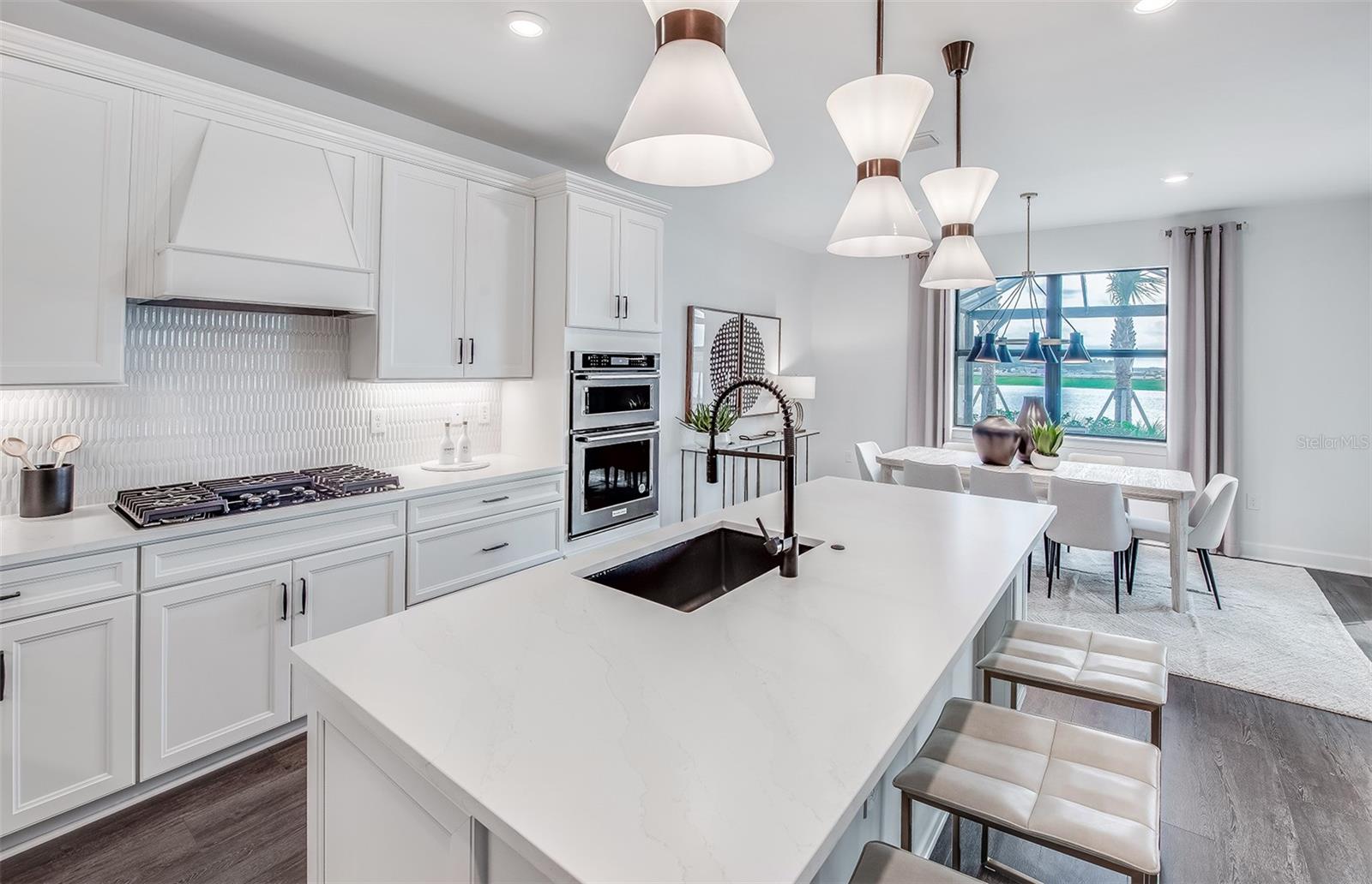 Image 6 of 27 For 7461 Summer Court