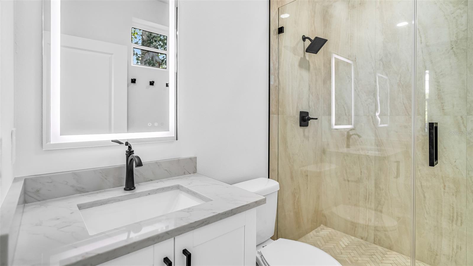 Image 35 of 38 For 2701 35th Avenue N