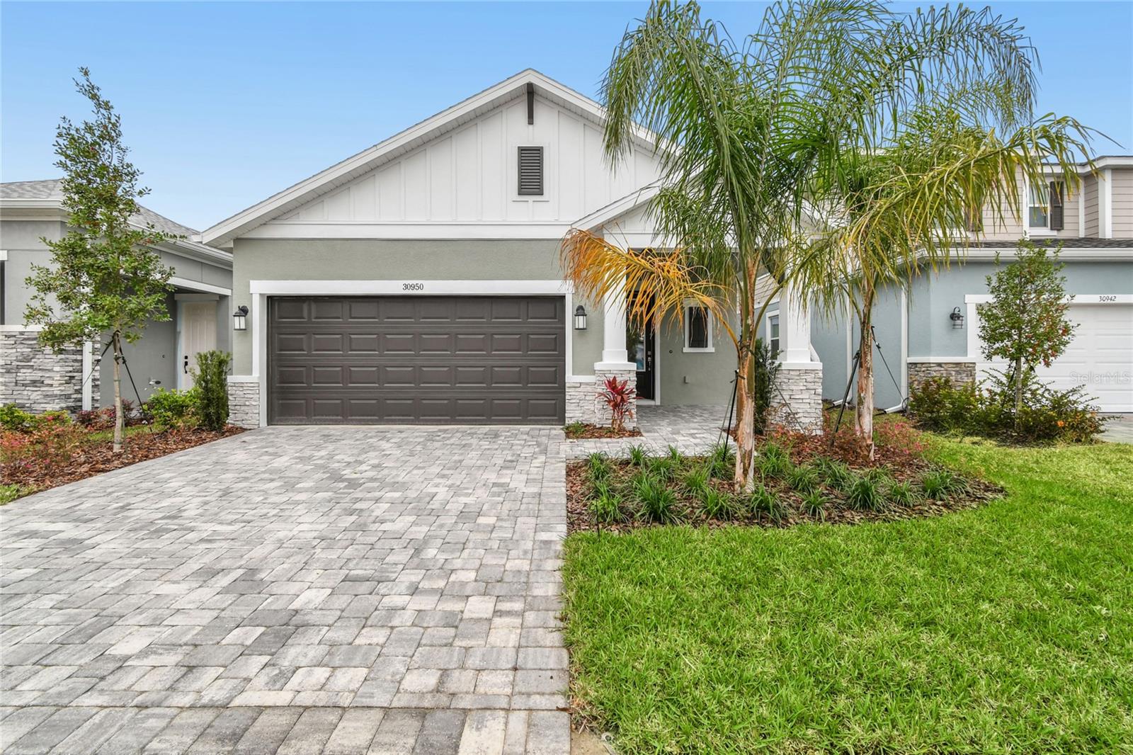 Details for 30950 Pendleton Landing Circle, WESLEY CHAPEL, FL 33545