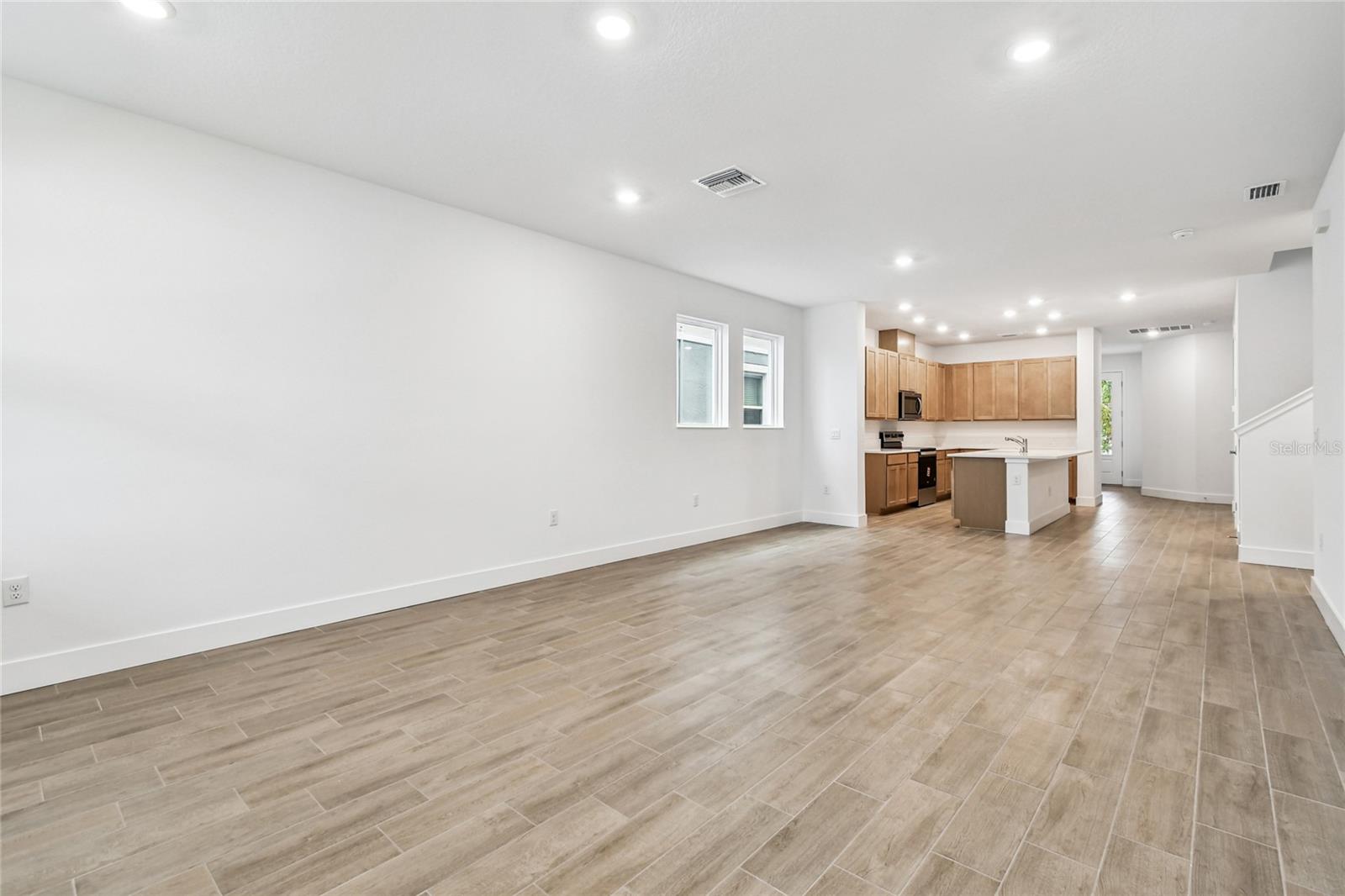 Image 15 of 40 For 30950 Pendleton Landing Circle