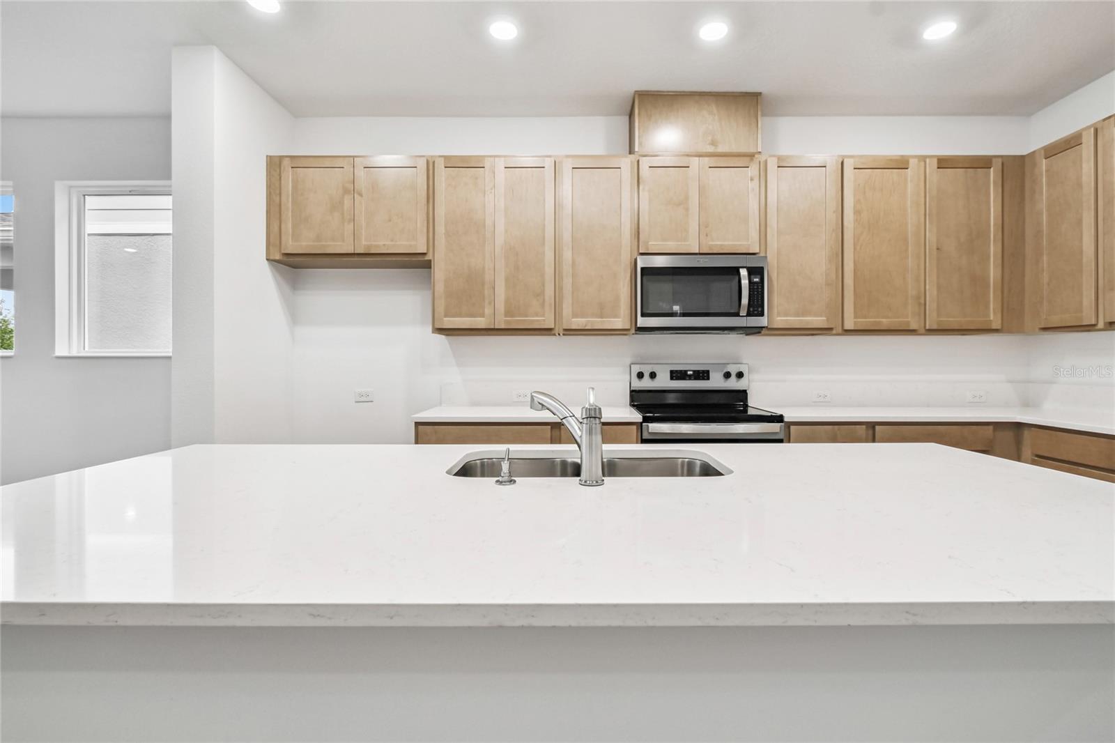 Image 5 of 40 For 30950 Pendleton Landing Circle