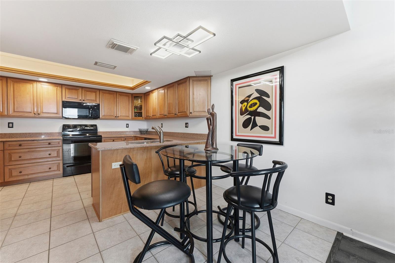 Image 10 of 53 For 3021 Countryside Boulevard 44a