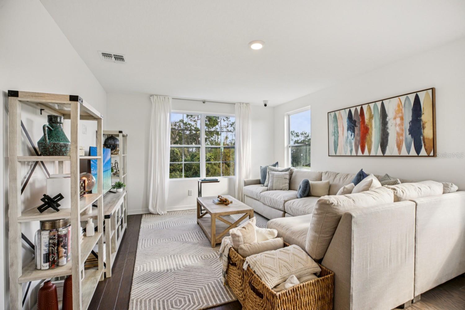 Image 25 of 55 For 11189 Green Citron Alley