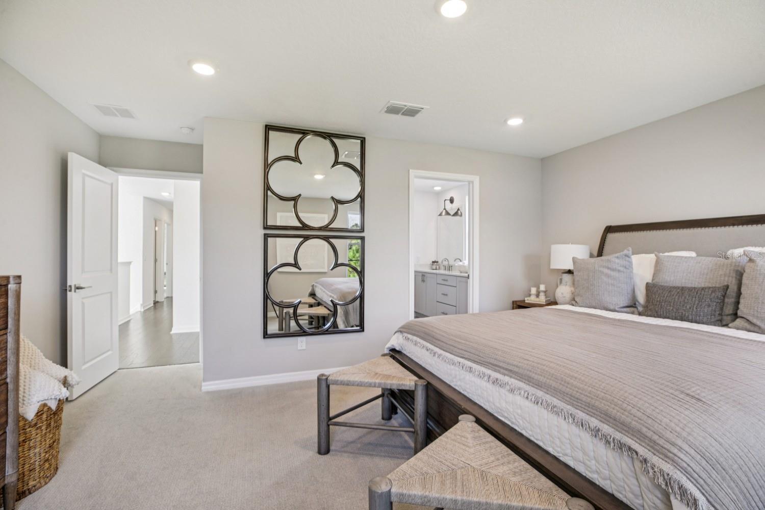 Image 32 of 55 For 11189 Green Citron Alley