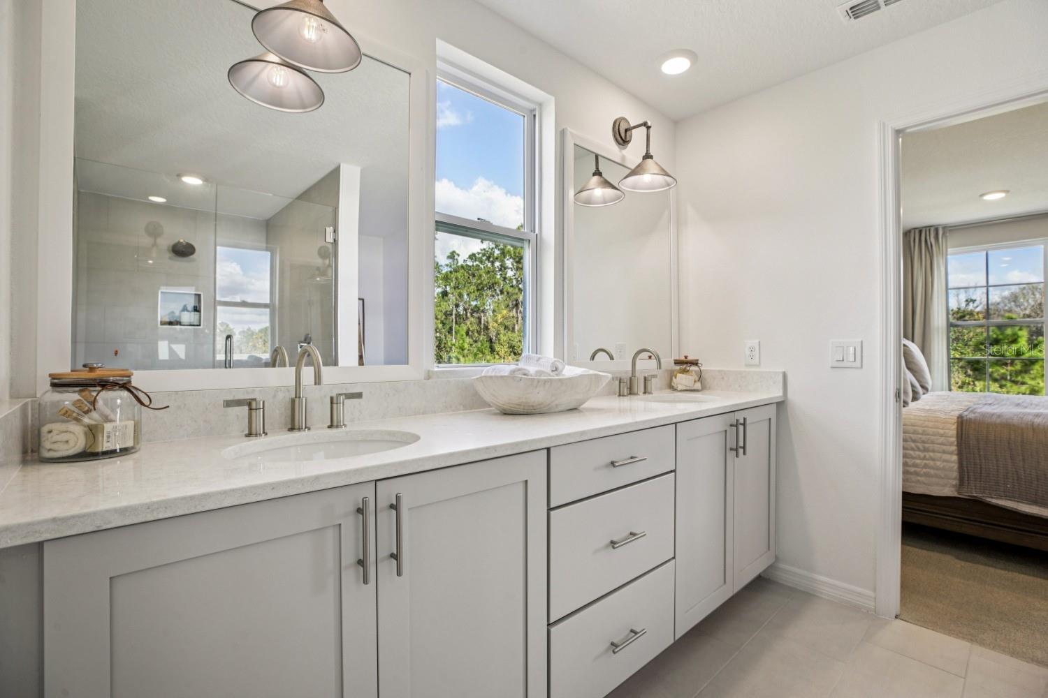 Image 36 of 55 For 11189 Green Citron Alley