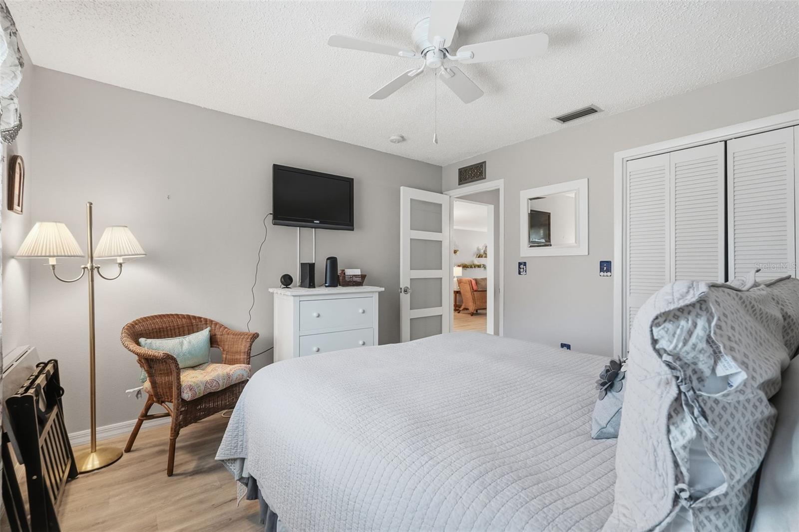 Image 10 of 30 For 2948 Bancroft Circle E B