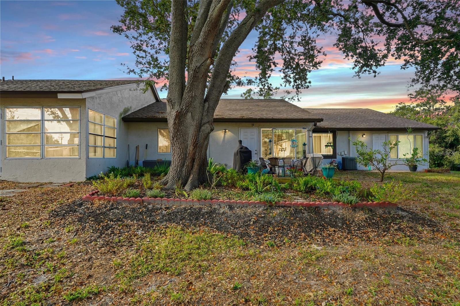 Image 22 of 30 For 2948 Bancroft Circle E B