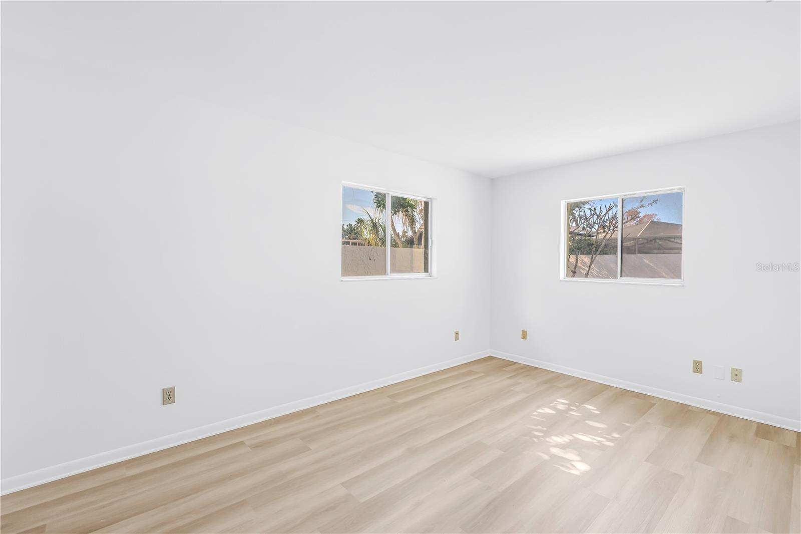 Image 27 of 36 For 9930 68th Street N