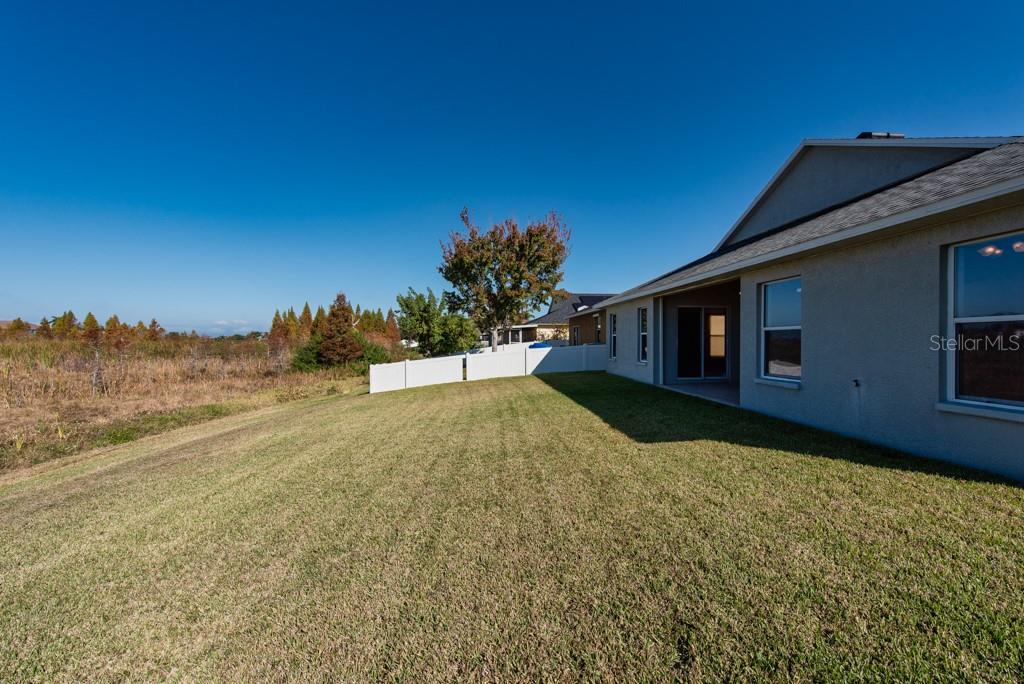 Image 28 of 40 For 1761 Bonita Bluff Court