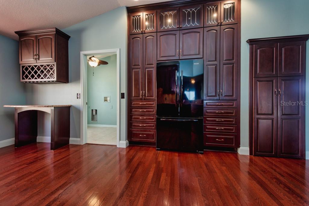 Image 8 of 40 For 1761 Bonita Bluff Court