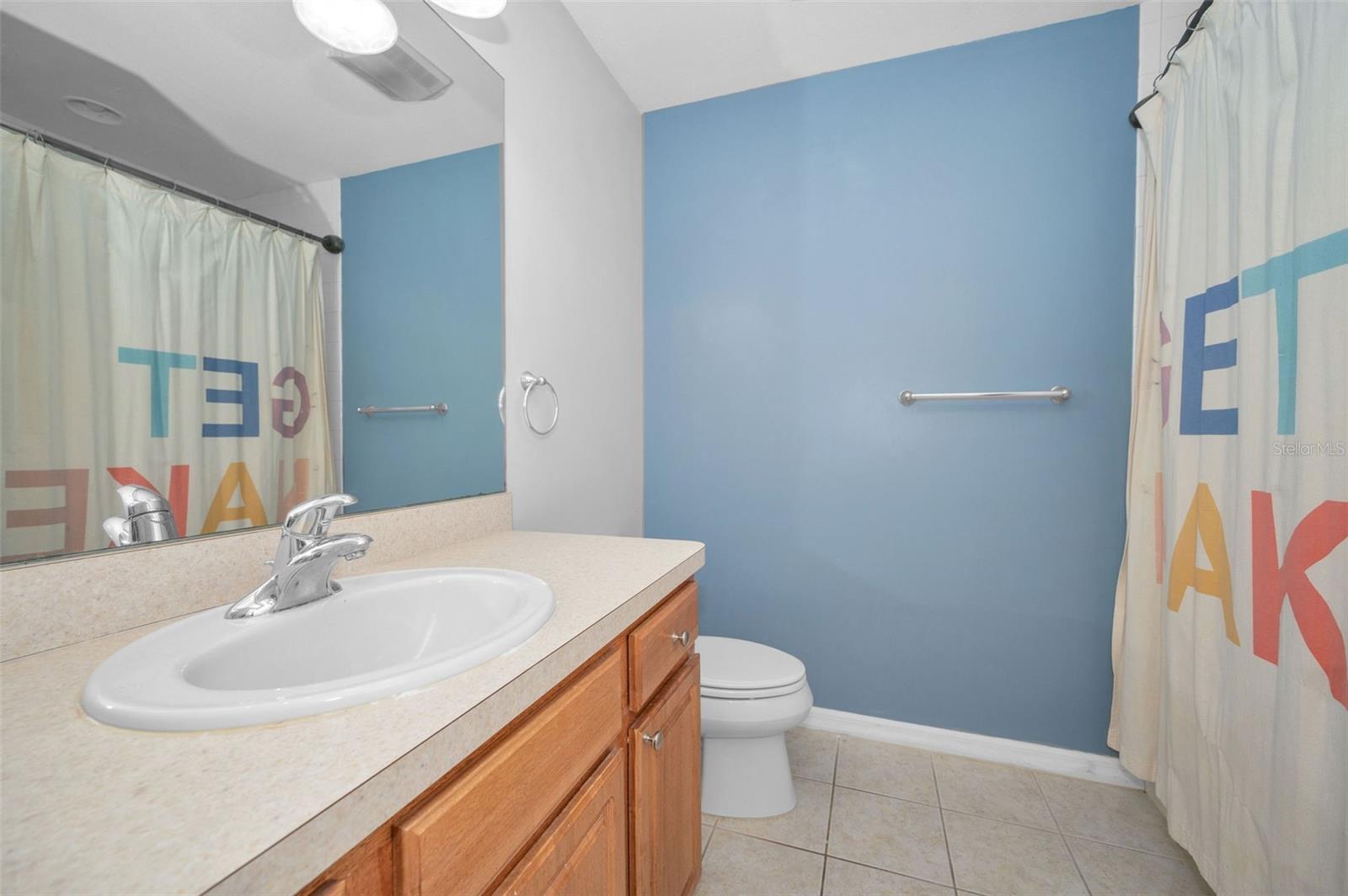 Image 20 of 62 For 929 Woodbridge Court